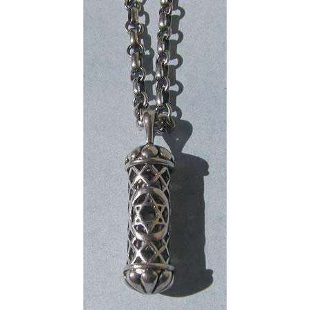 Michael Bromberg Men’s Mezuzah Pendant Necklace in Sterling Silver、mySite、topwebapps