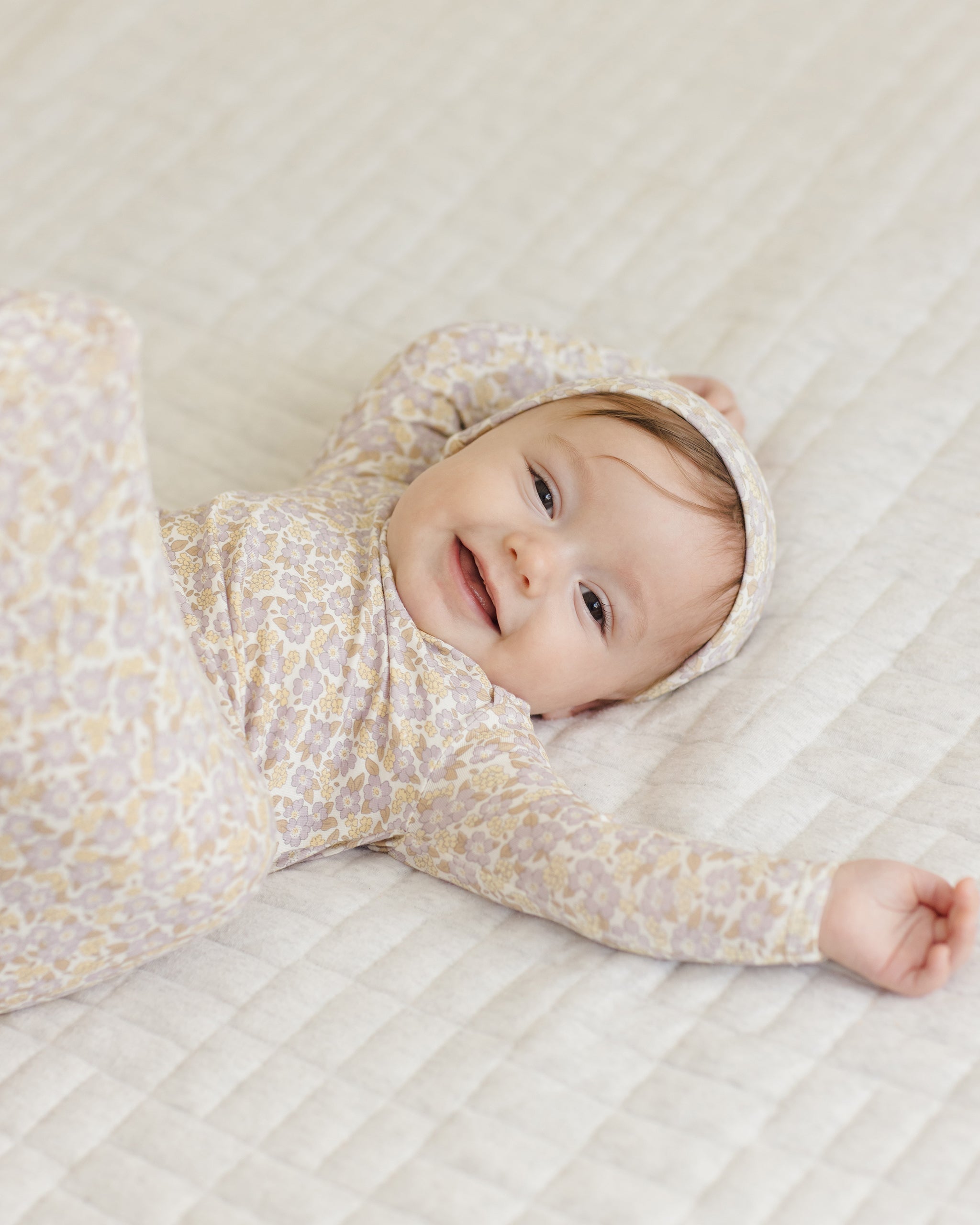  Knotted Baby Gown + Hat Set || Purple Floral、mySite、layawaytickets