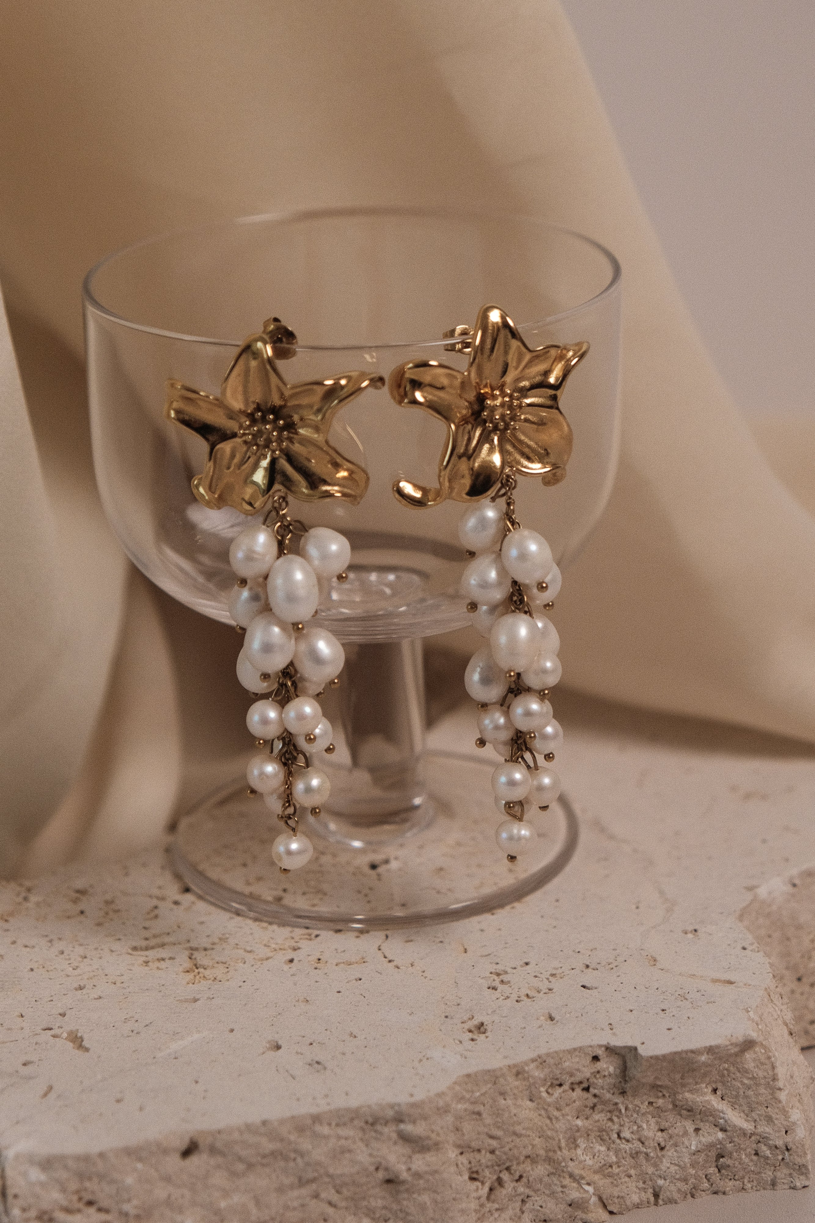 Eva Floral Fresh Water Pearl Earrings - Gold、mySite、solidvoid
