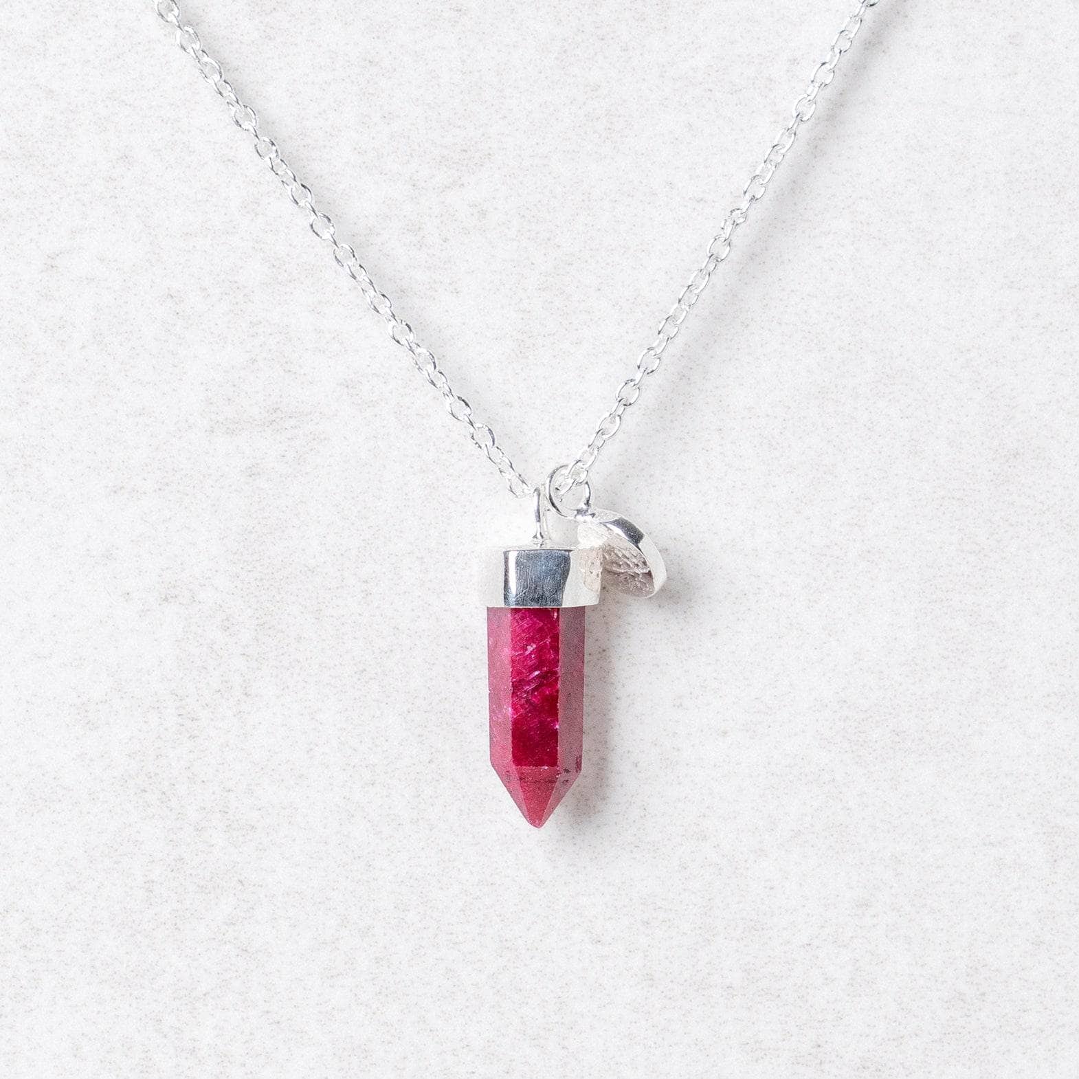 Delicate Ruby Crystal Point Necklace、mySite、hinf8tx79