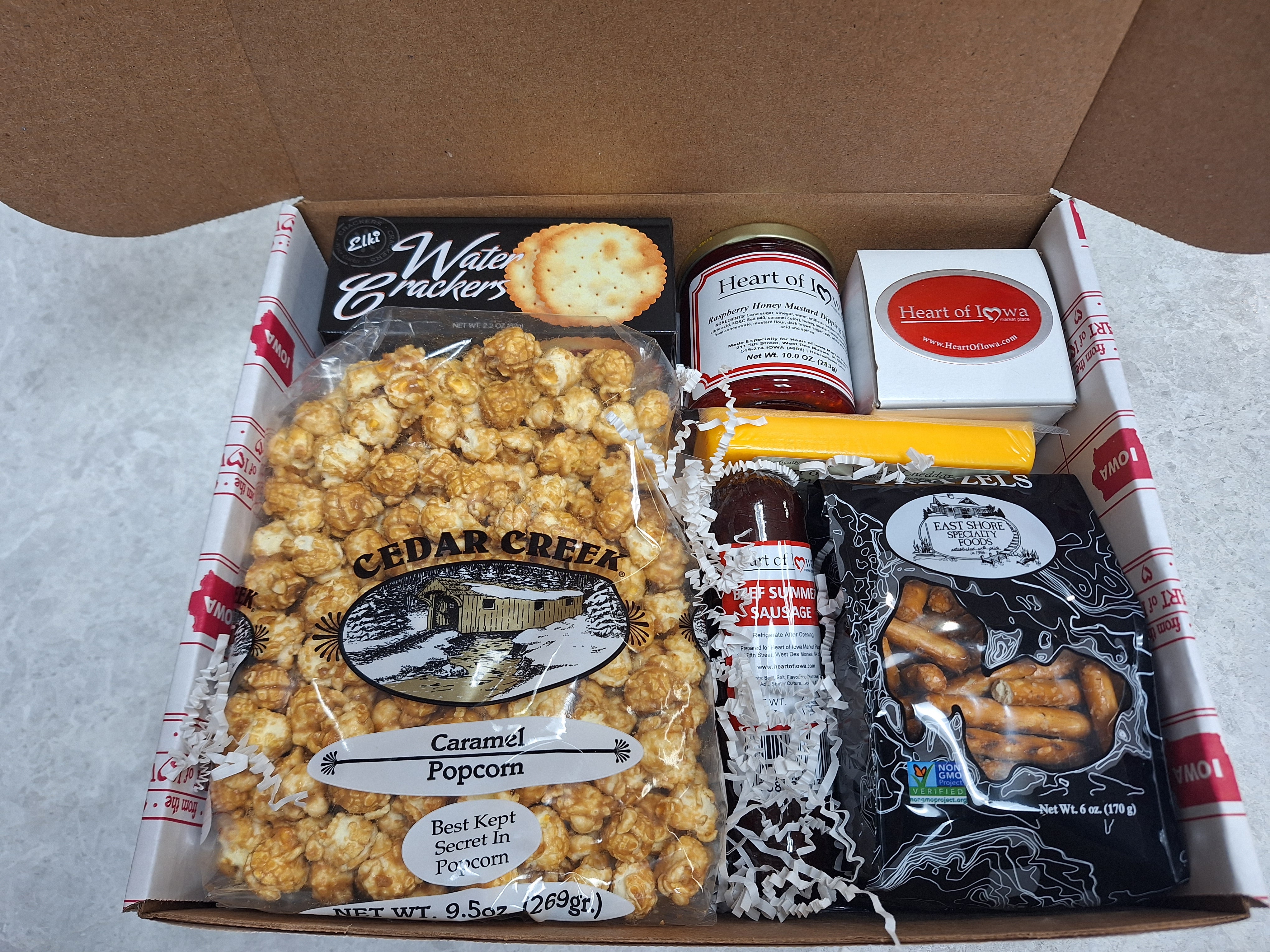 Festive Favorites Gift Box、mySite、garagedoors4me