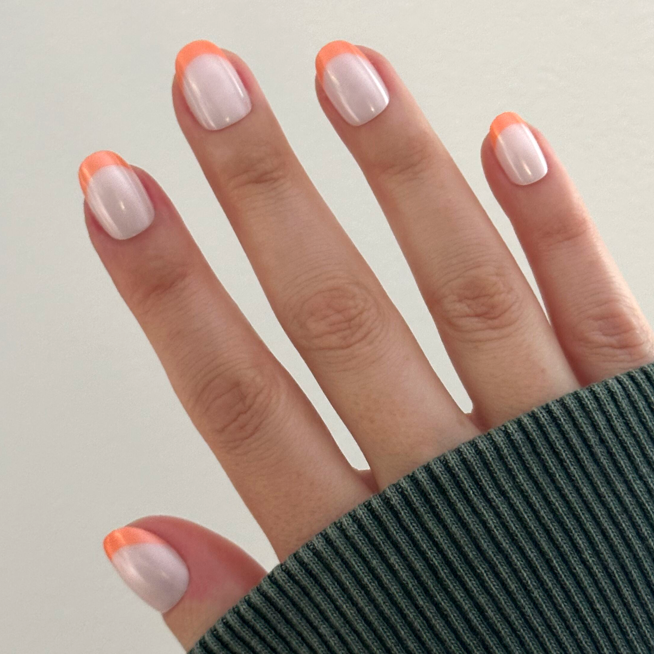 Bounce Back Chrome French - Press-On | Extra Short | Round、mySite、solidvoid