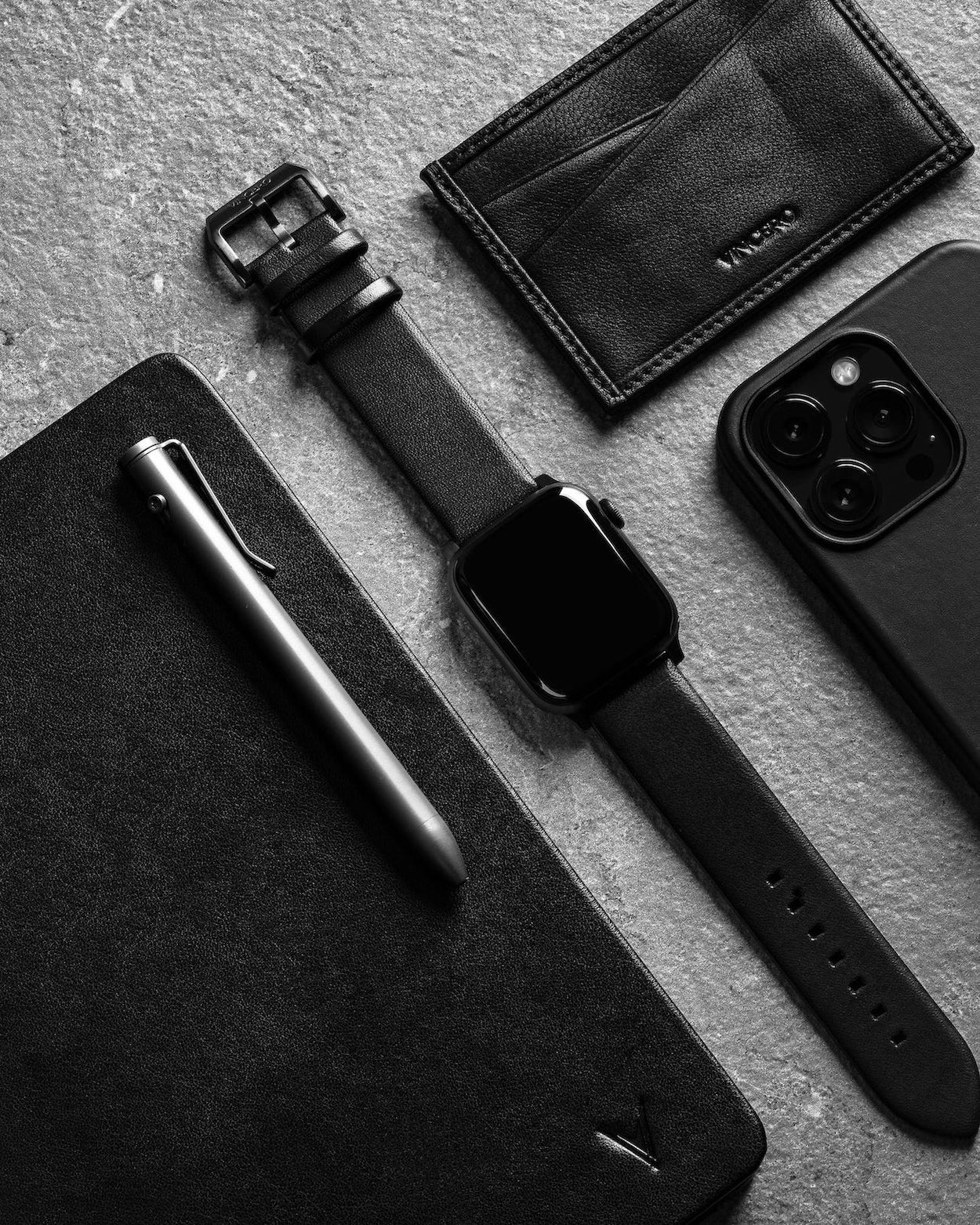 Apple Watch Leather Band - Graphite Hardware 45mm、mySite、botmansion