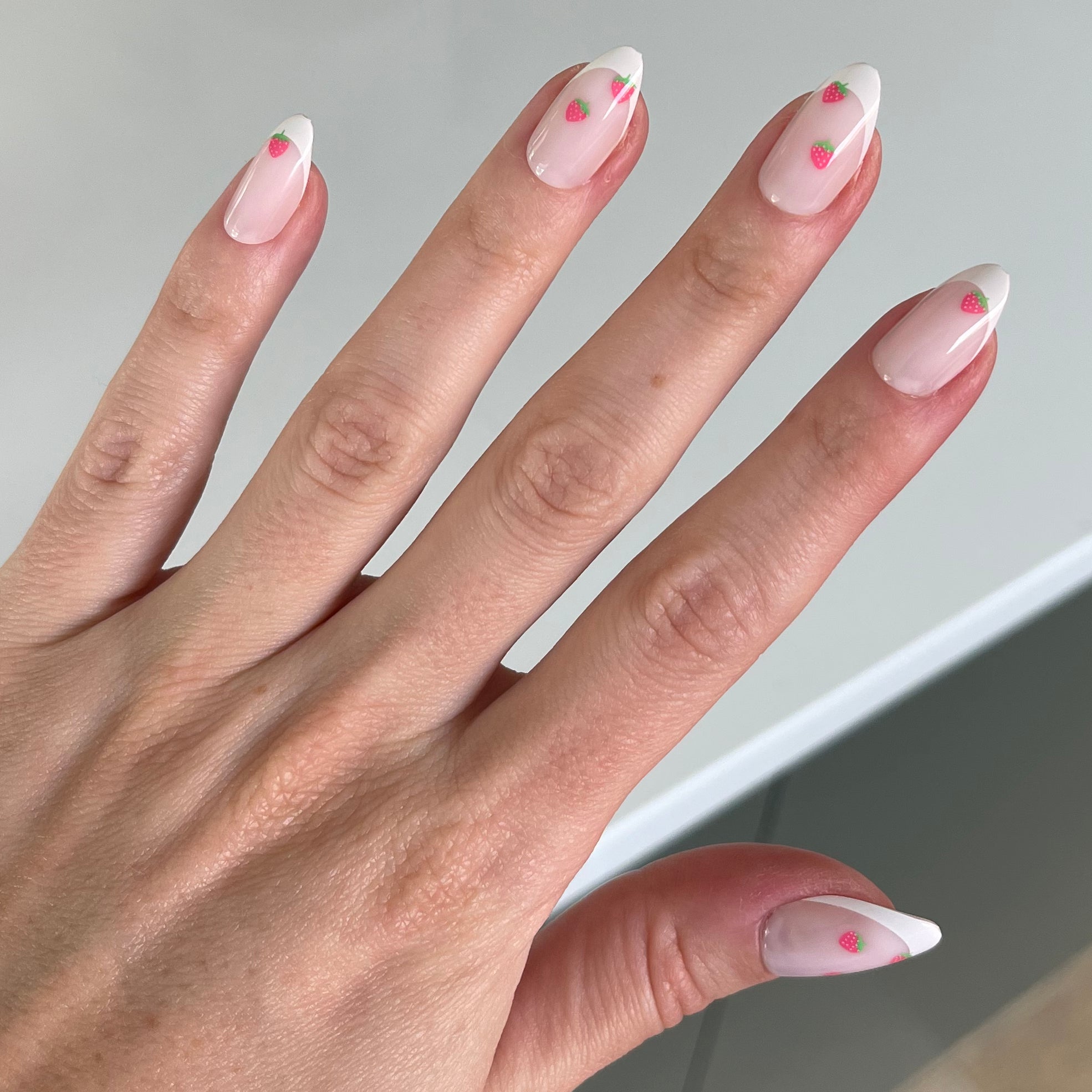 Strawberry French | Almond | Medium、mySite、solidvoid