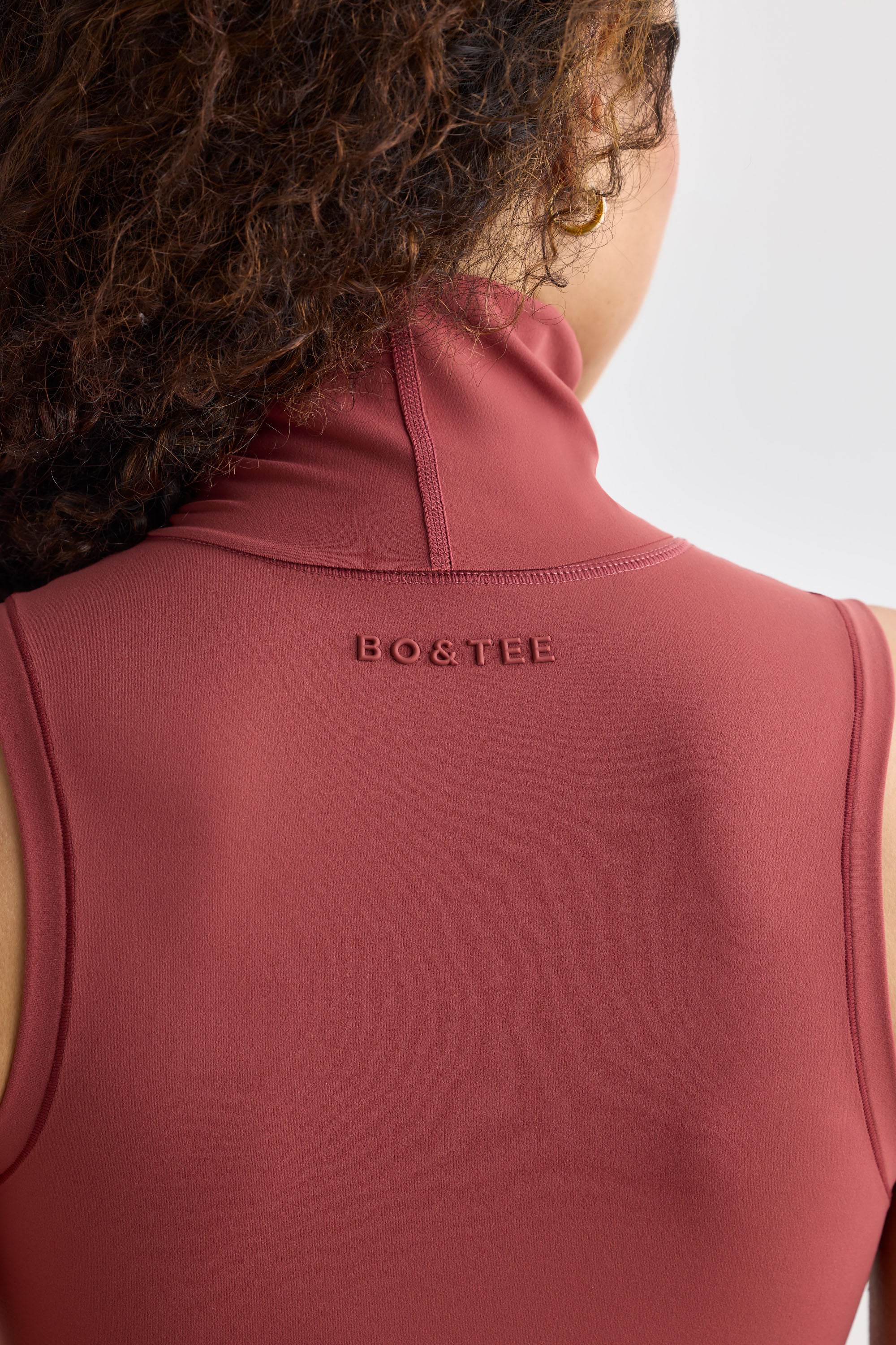 Soft Active Turtleneck Tank Top in Rust、mySite、solidvoid