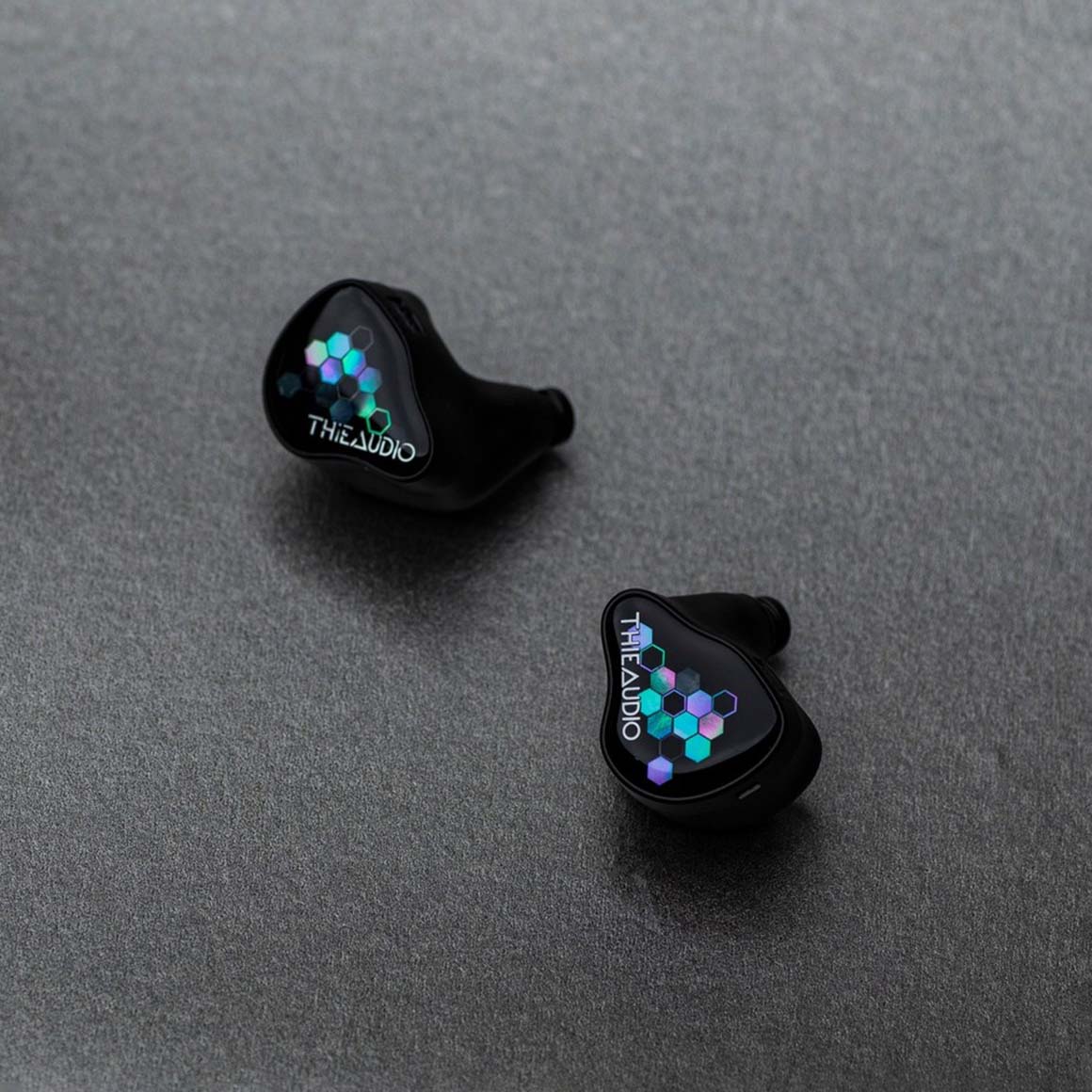  ThieAudio - Monarch MKIV、mySite、merchandisen