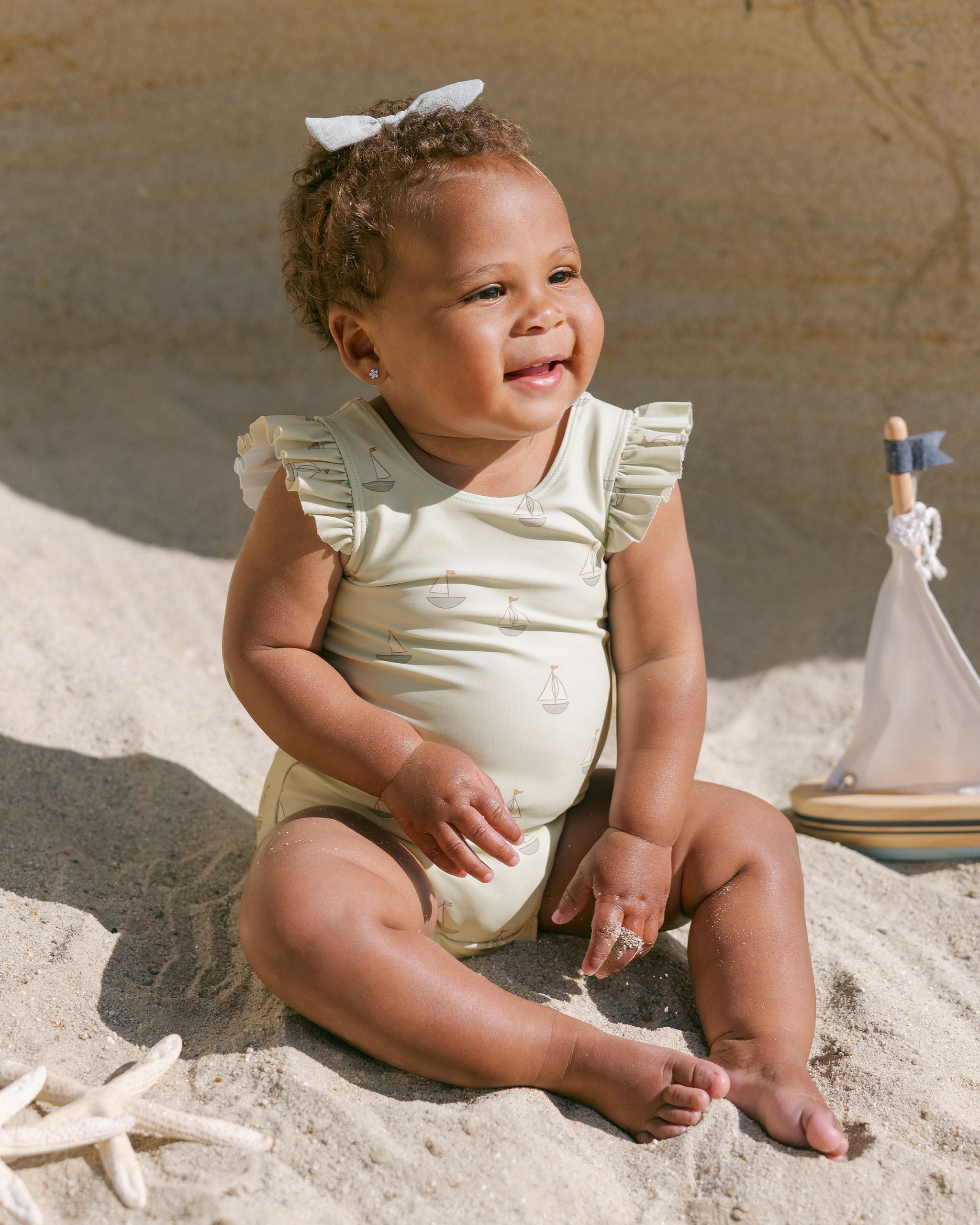  Scoop Back One-Piece || Sailboats、mySite、layawaytickets