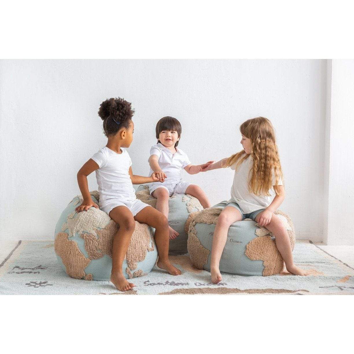 World Map Pouffe、mySite、gigharbornorthrealestate