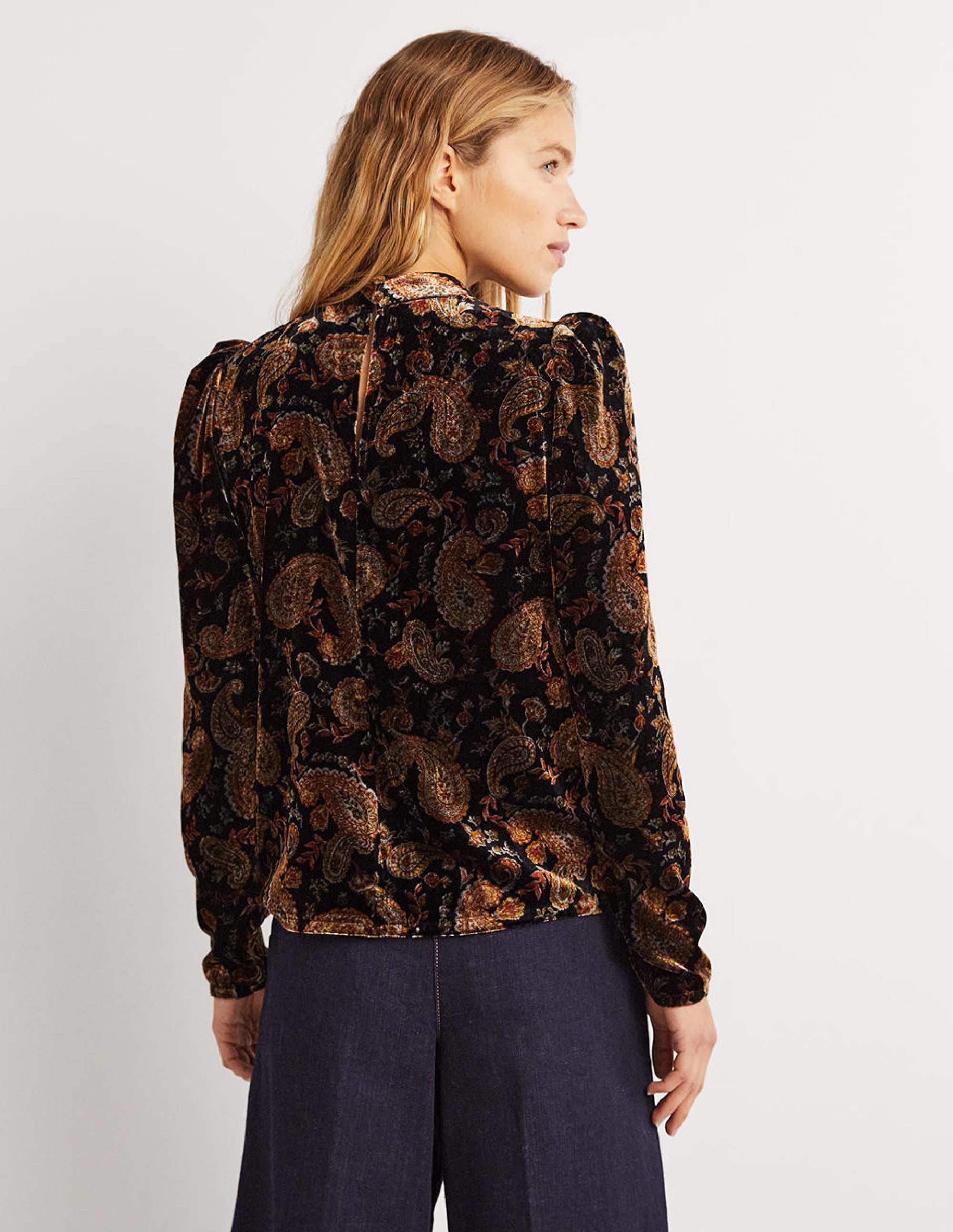  Black Paisley Mutton Sleeve Velvet Top-Black, Paisley Passion、mySite、ashleygrahame