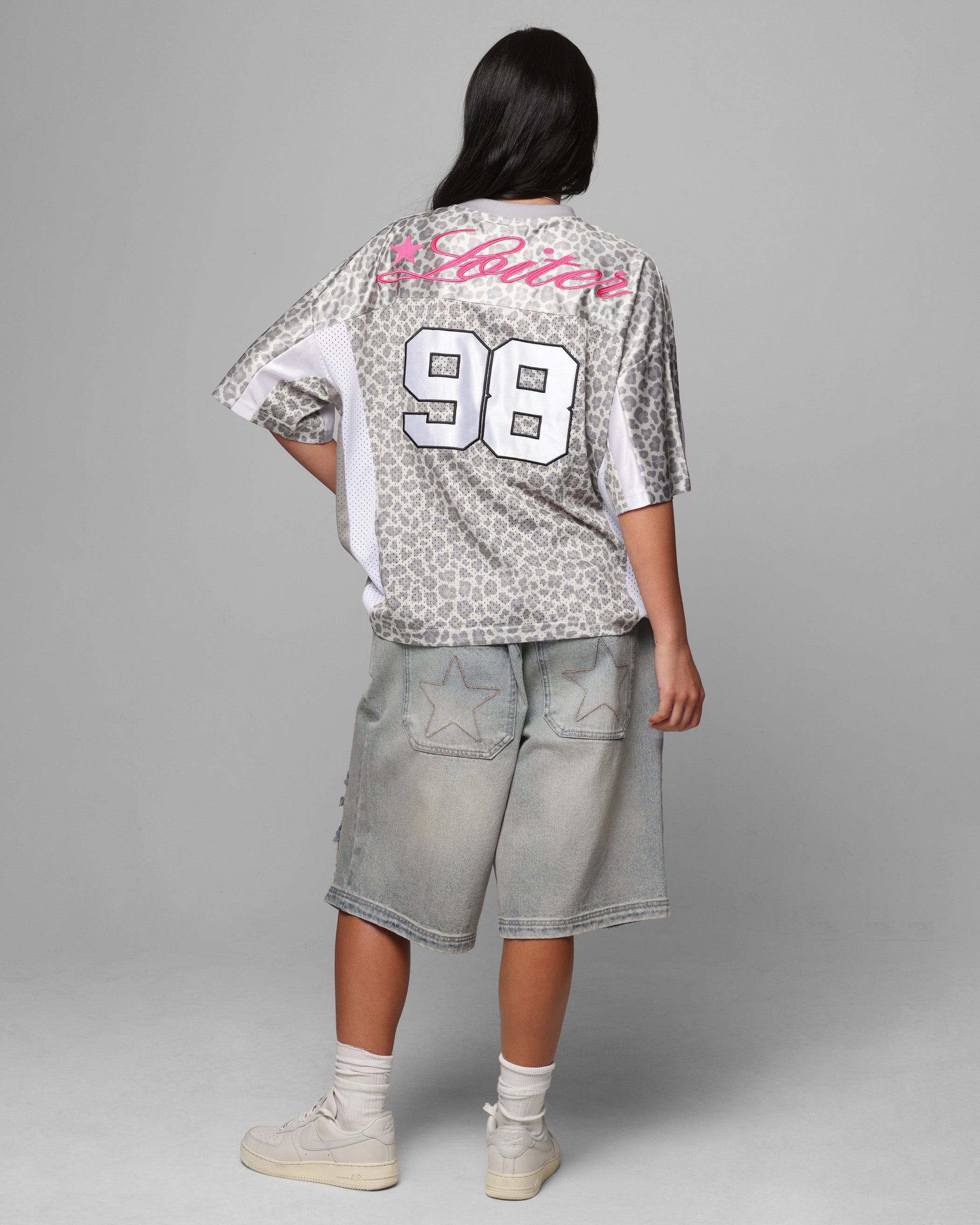 {product_title} - {shop_name}