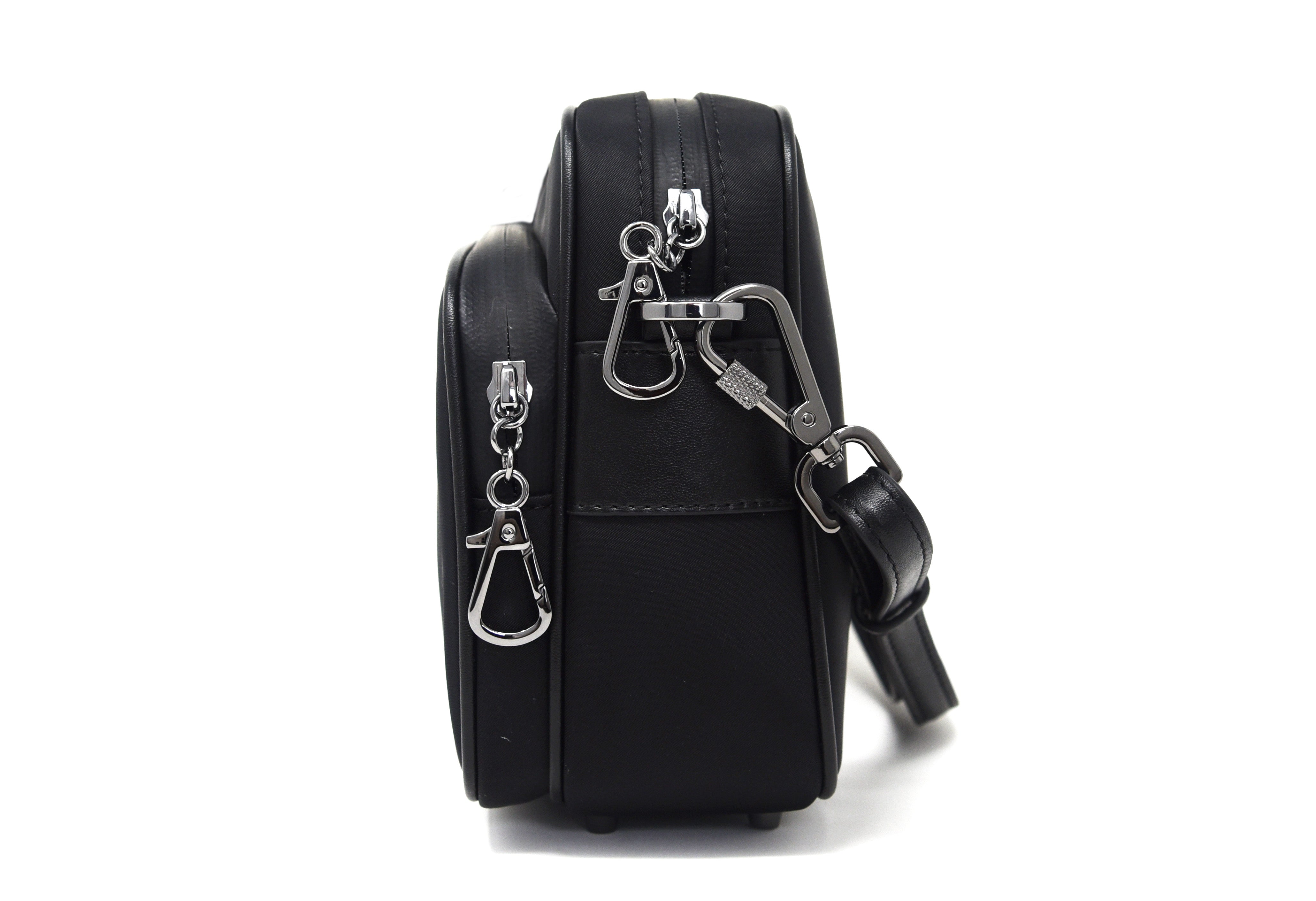 Crissy Full Crossbody with Locking Clasps Strap、mySite、garagedoors4me