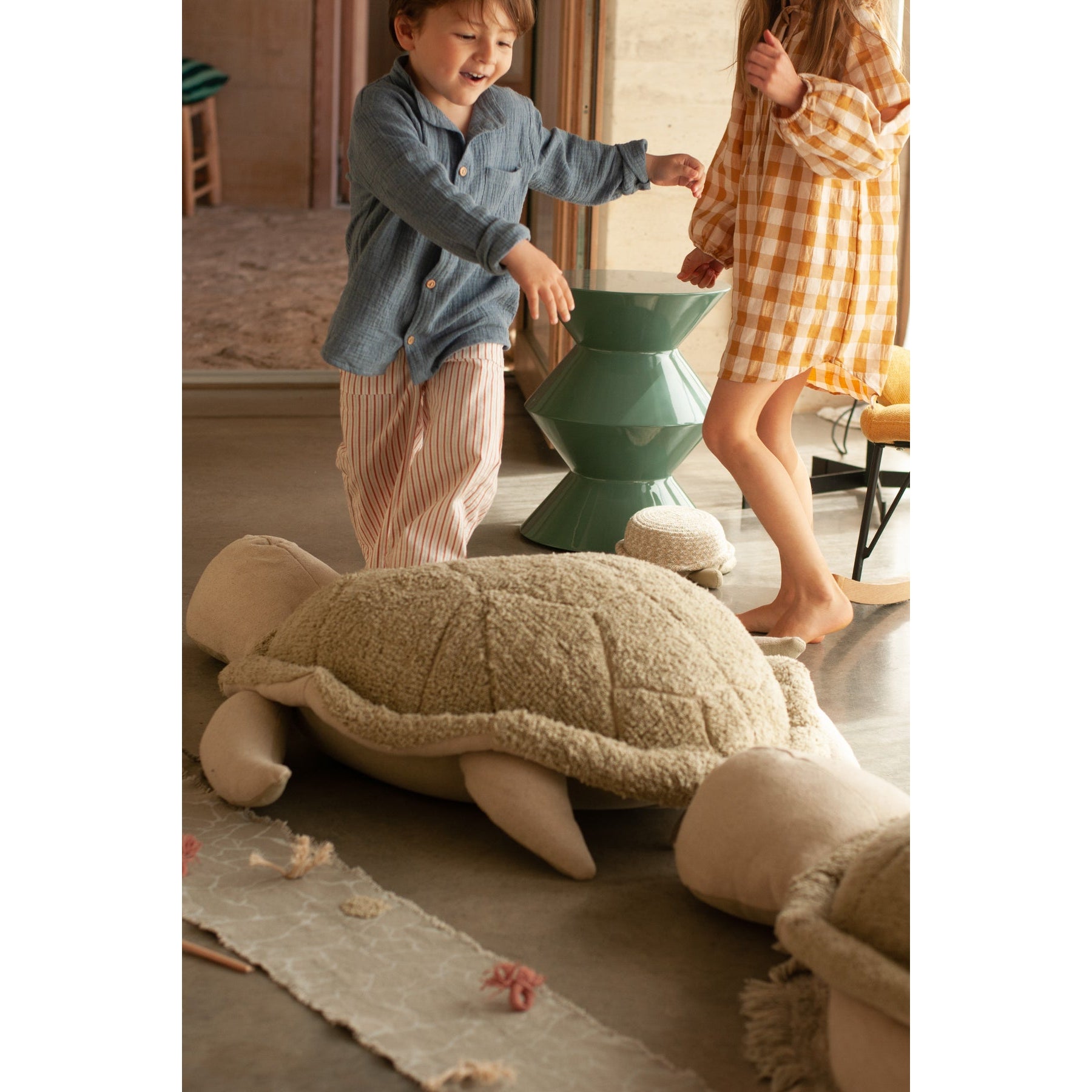 Sea Wonders Mrs. Turtle Pouf、mySite、gigharbornorthrealestate