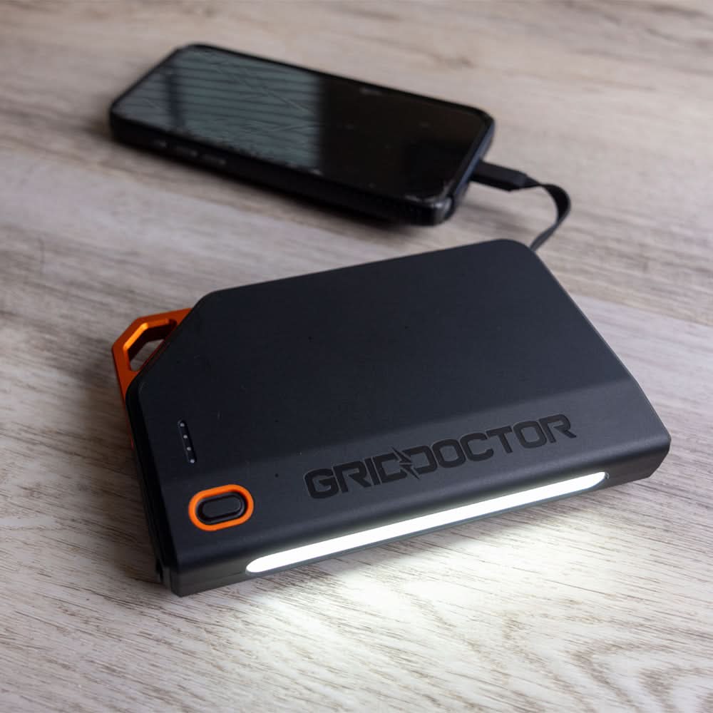 65W Power Bank w/ 15W Solar Panel by Grid Doctor、mySite、solidvoid