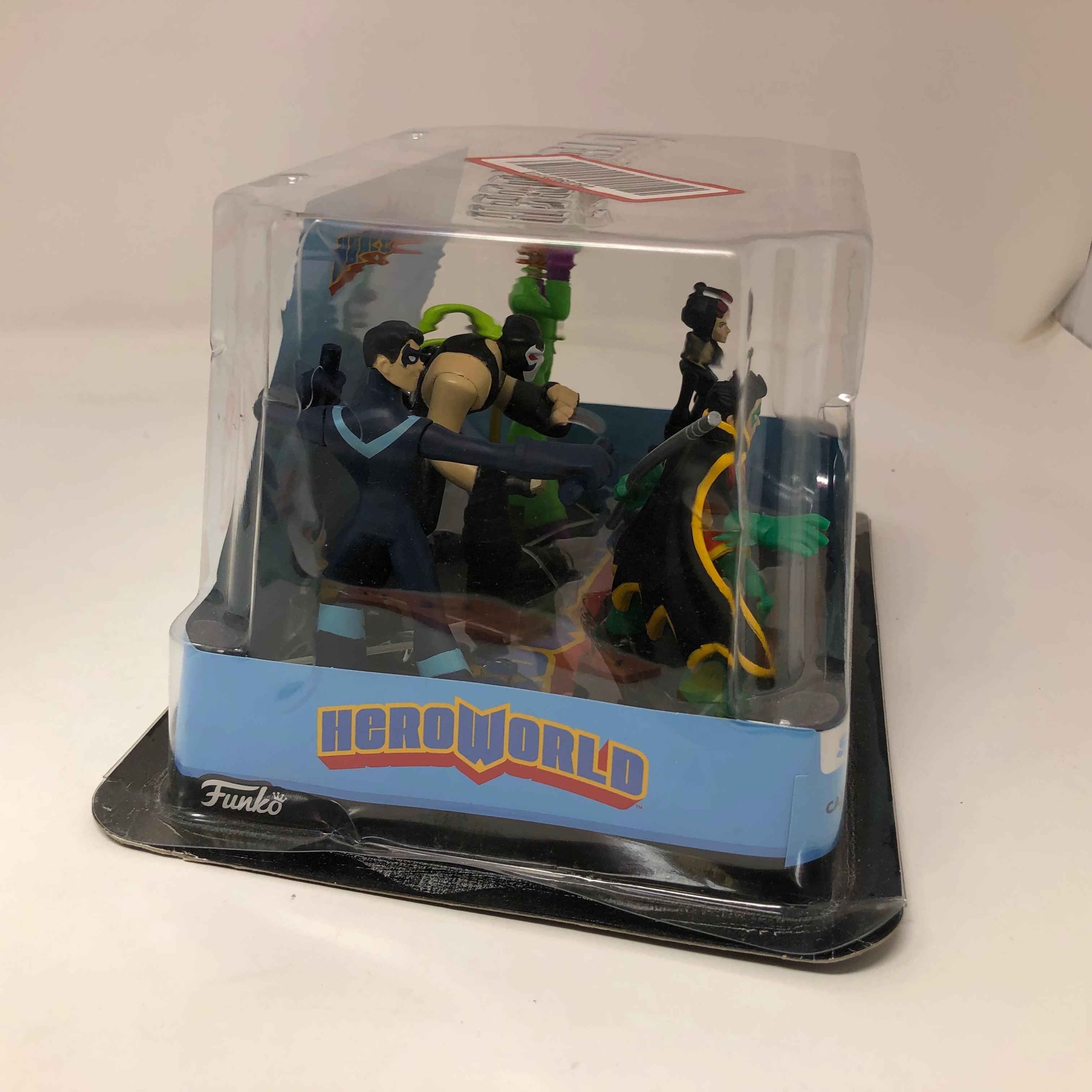 DC Comics Heroworld * Funko Series 8 Ban, Catwoman, Robin, Riddler & Nightwing、mySite、hgirdovlk