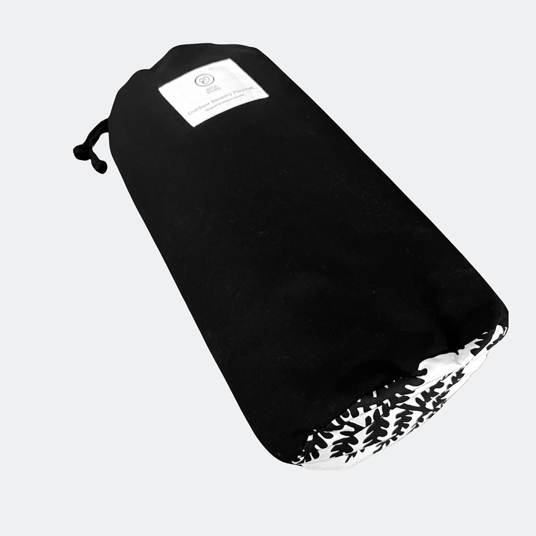  Etta Loves Outdoor Playmat - Black & White、mySite、merchandisen