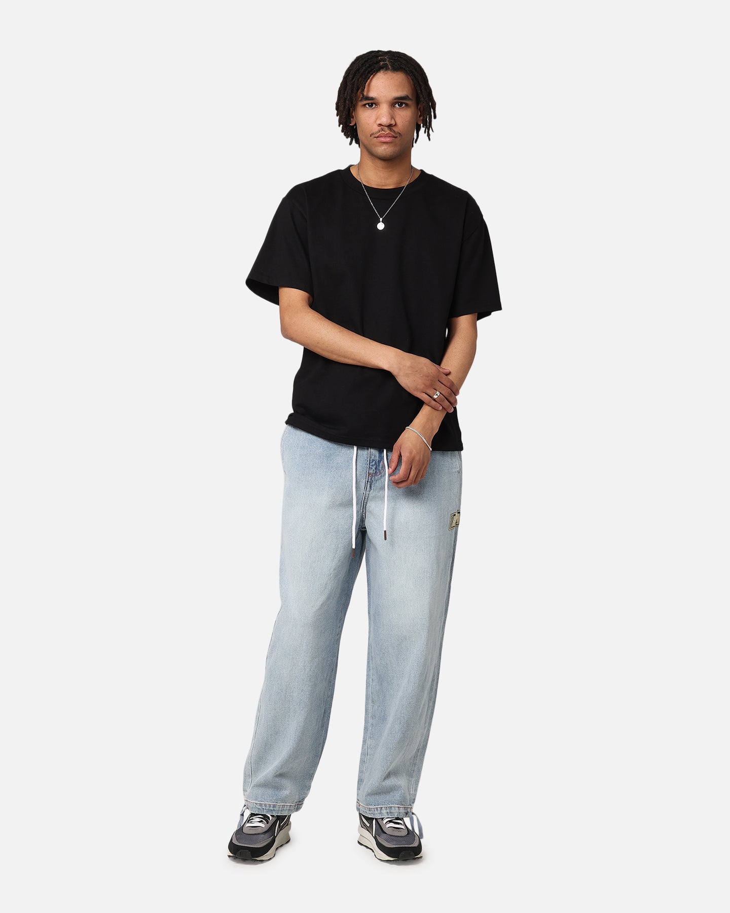 {product_title} - {shop_name}