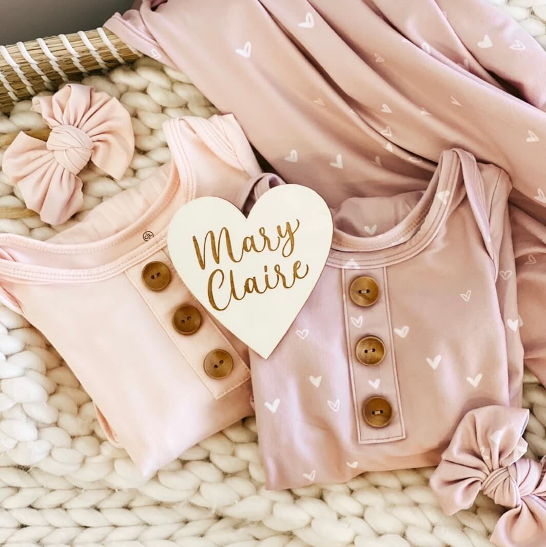  Personalized Baby Name Wood Announcement | Heart Script、mySite、layawaytickets