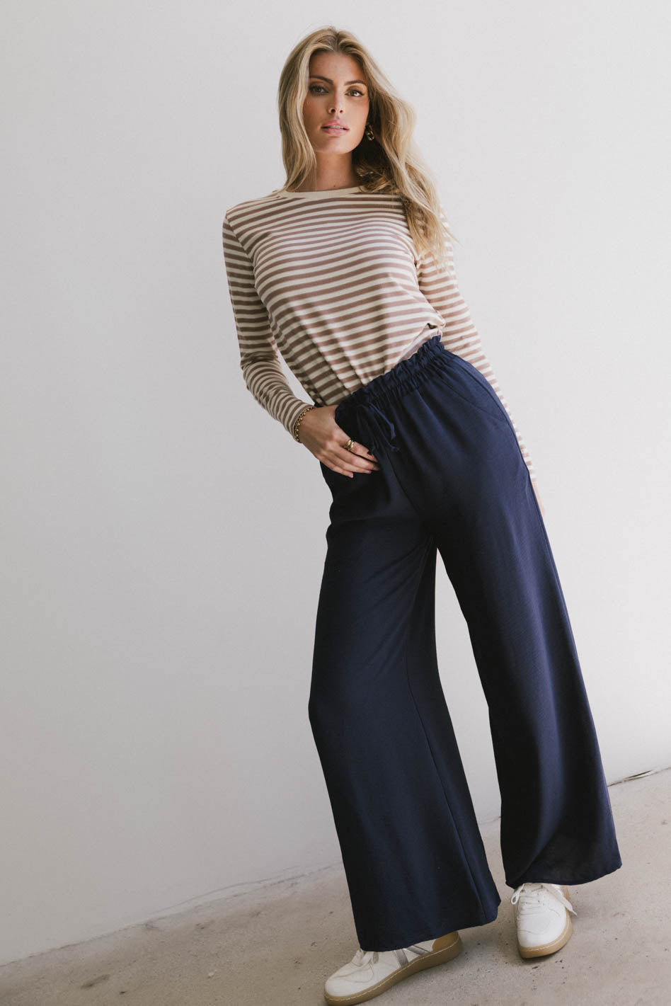 {product_title} - {shop_name}