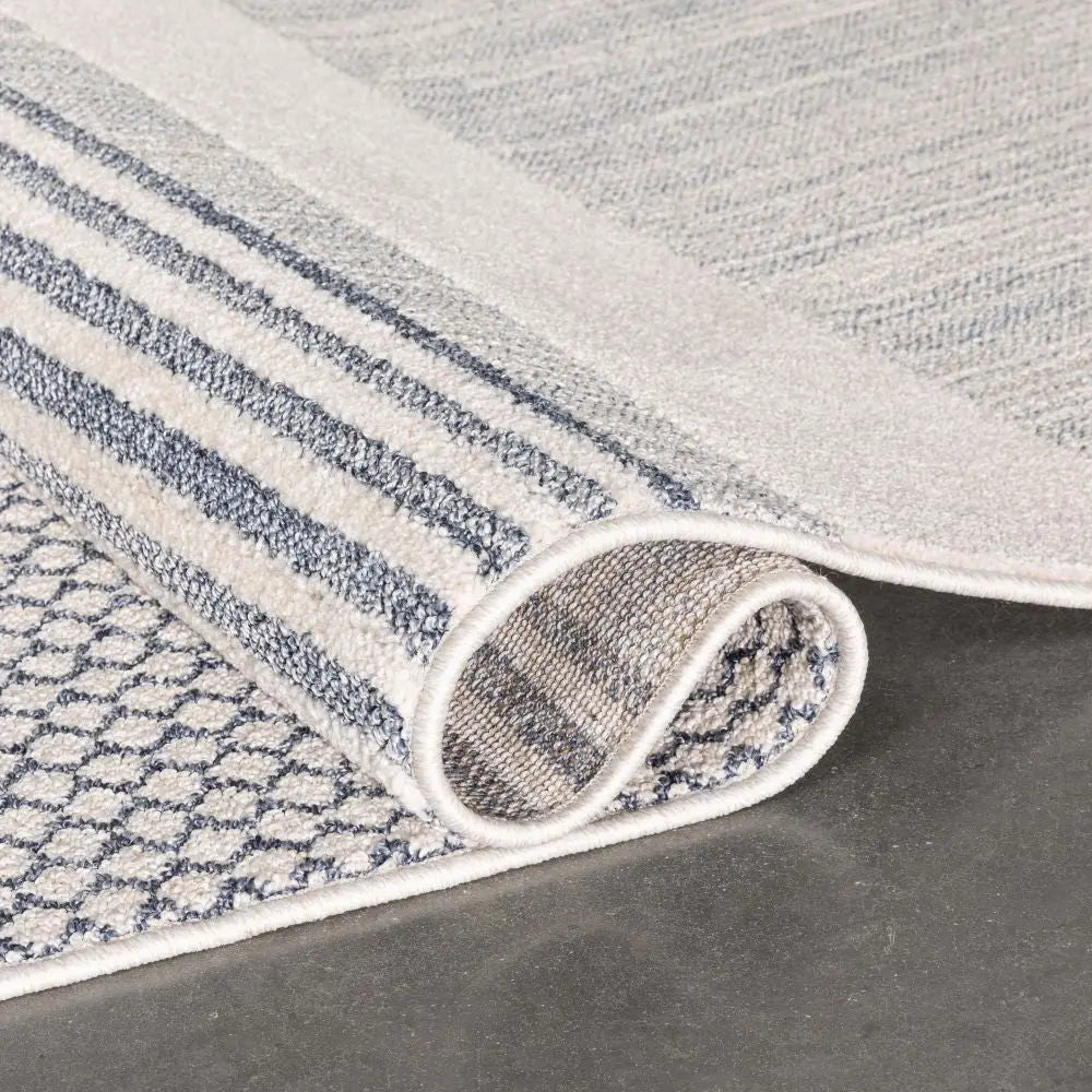 Briar Tribal Geometric Abstract Light Blue Looped Pile Rug、mySite、gigharbornorthrealestate