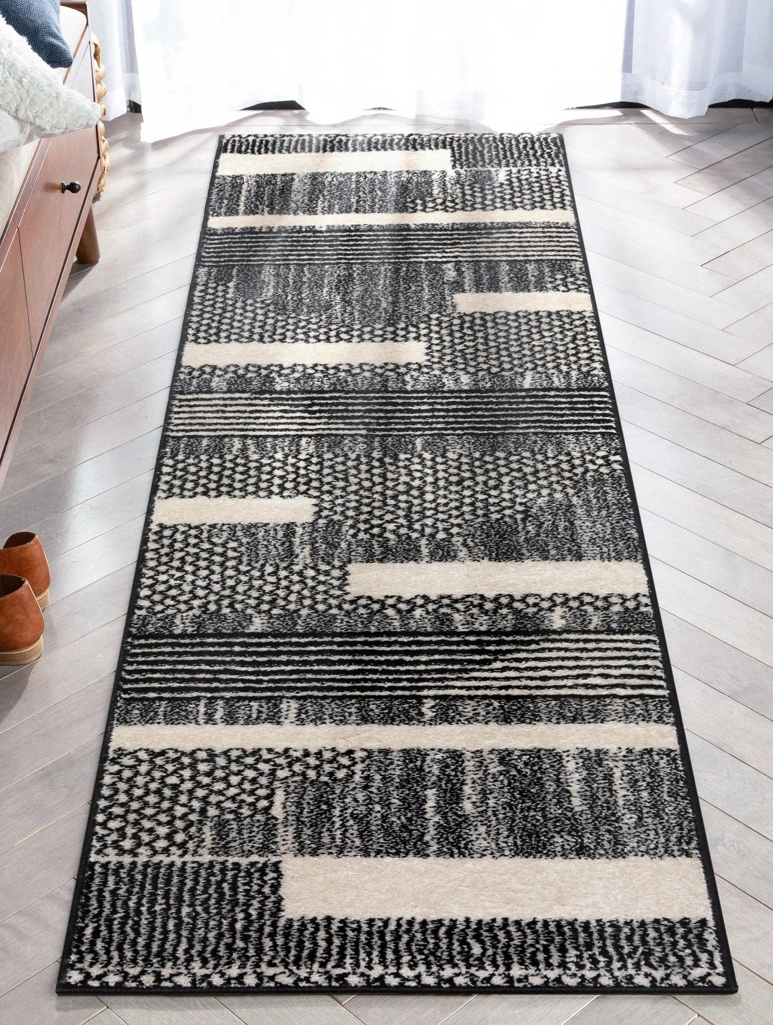 Well Woven Black & White Striped Rug – Living Room Luxury、mySite、gigharbornorthrealestate
