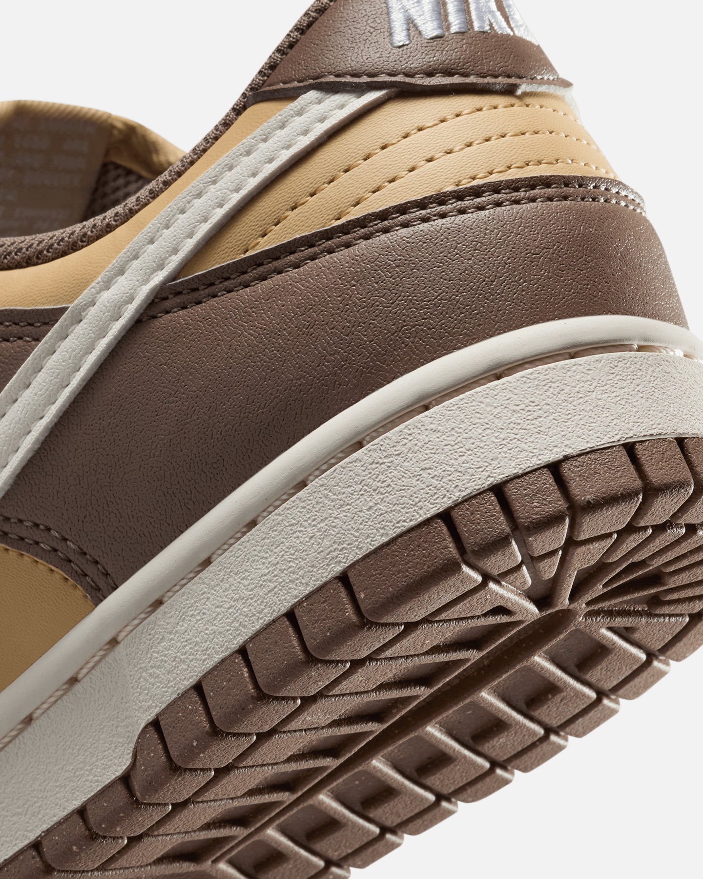 Nike Women's Dunk Low Next Nature Mink Brown Archaeo Brown/Sail、mySite、zt4zffjzw