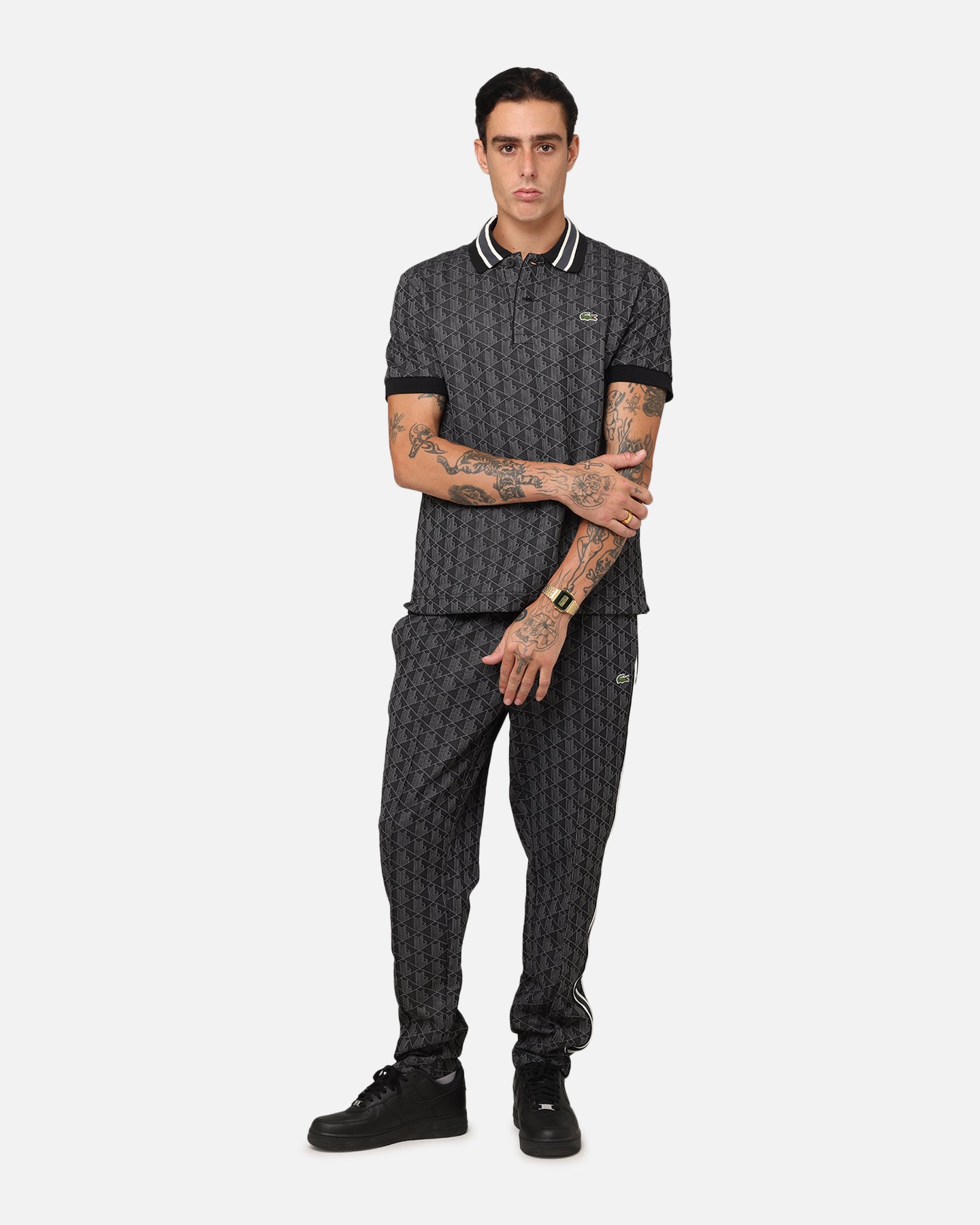 {product_title} - {shop_name}