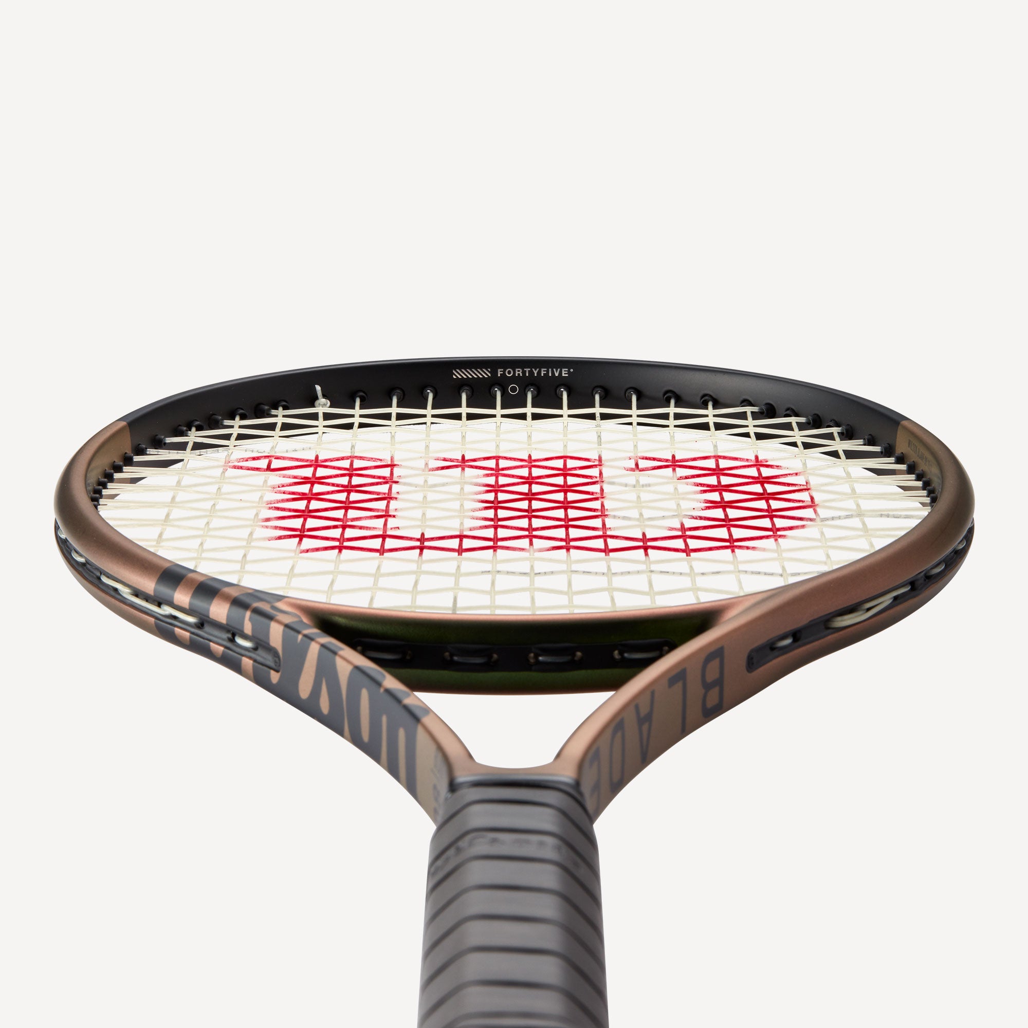 Wilson Blade 98 18x20 V8 Tennis Racket
