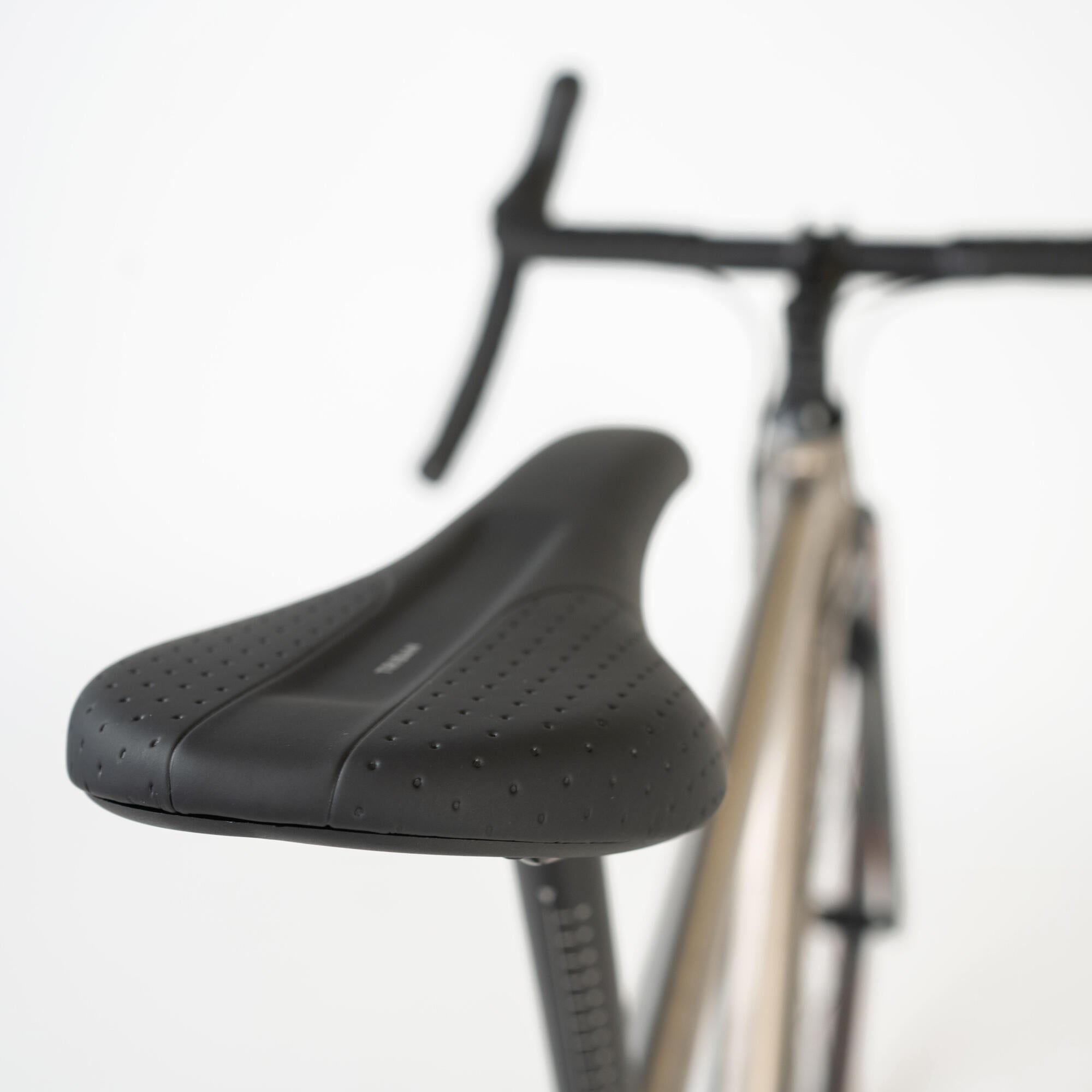 Triban GRVL 900 Ti Gravel Bike