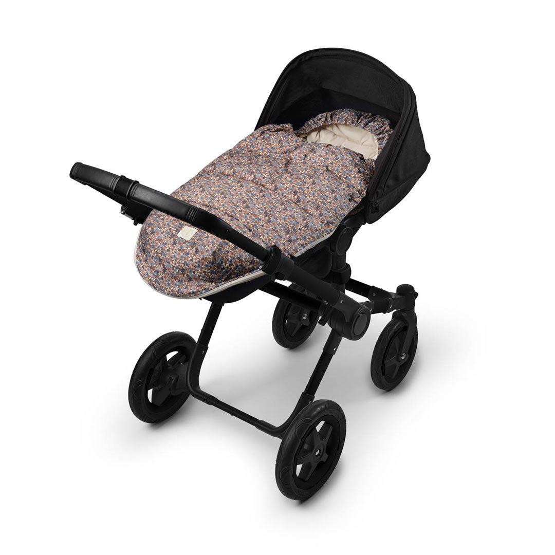  Elodie Details Light Down Footmuff - Blue Garden、mySite、merchandisen