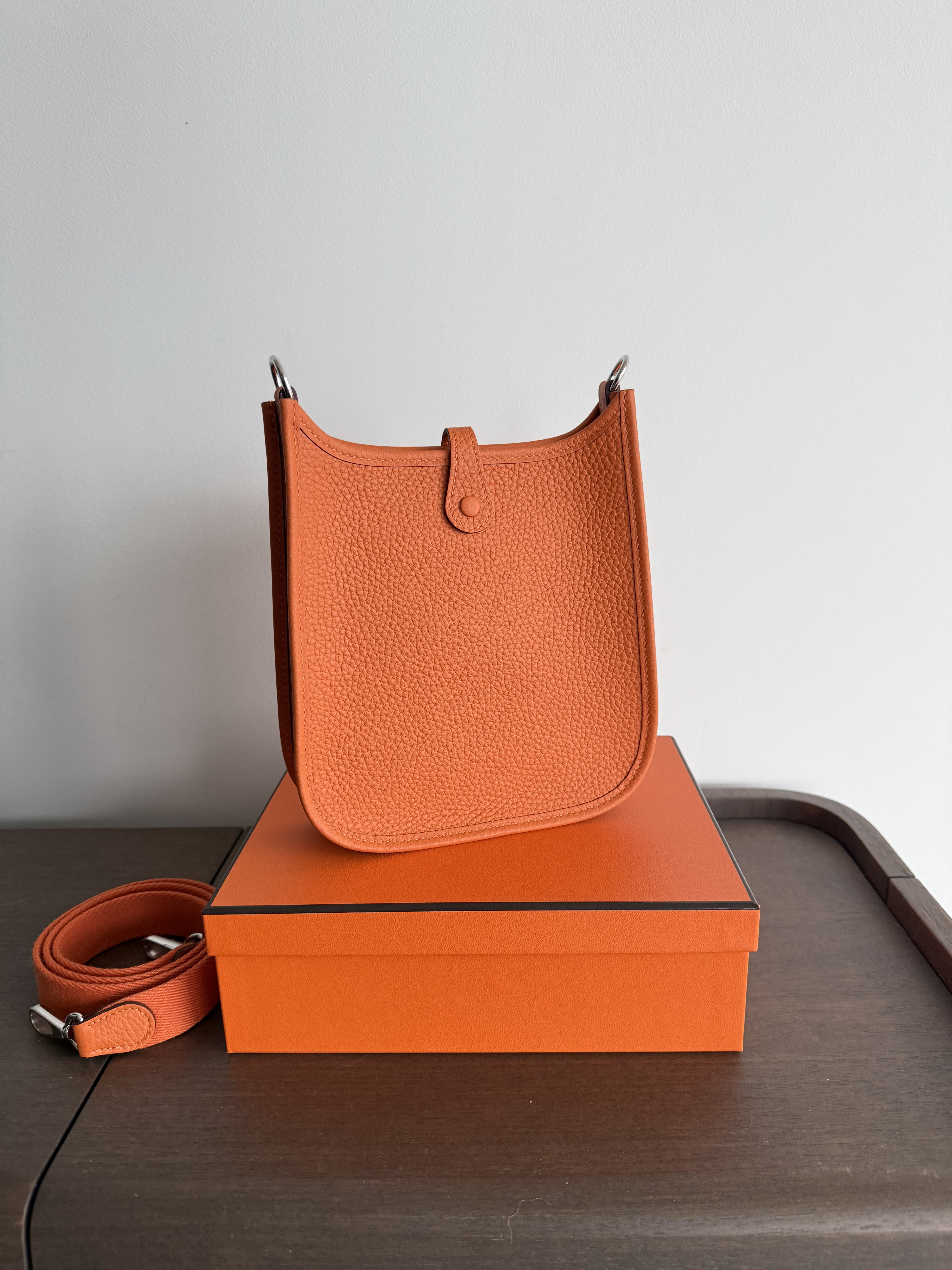 Hermès Mini Evelyne 16 Bag Orange Clemence PHW、mySite、garminoutage.com
