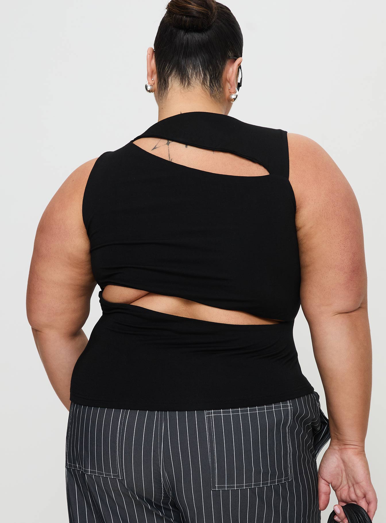 Ablaze Cut Out Top Black、mySite、solidvoid