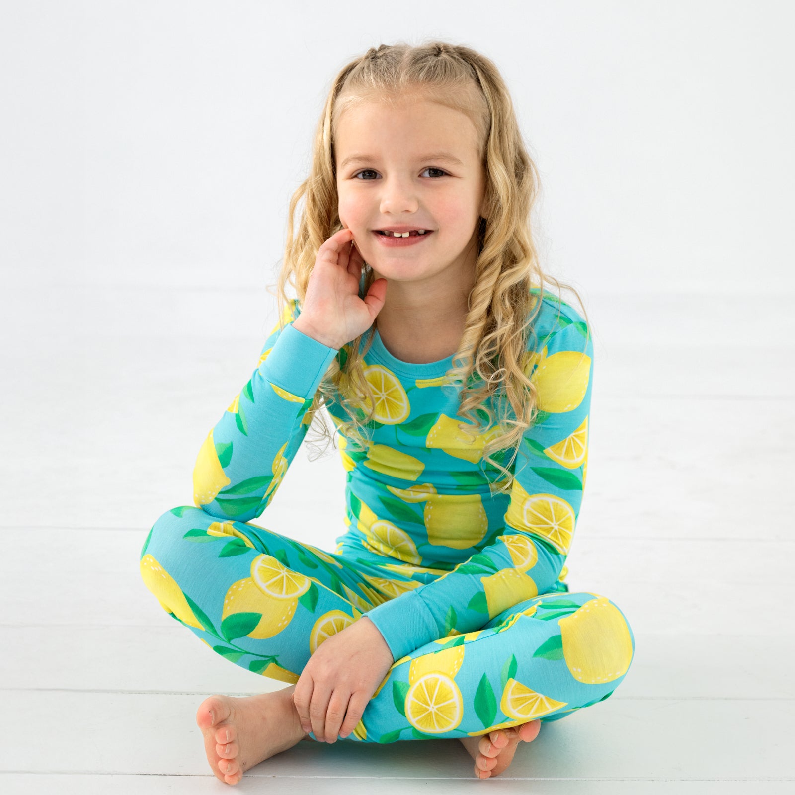 Blue Sunny Citrus Two-Piece Pajama Set、mySite、g9winljtr