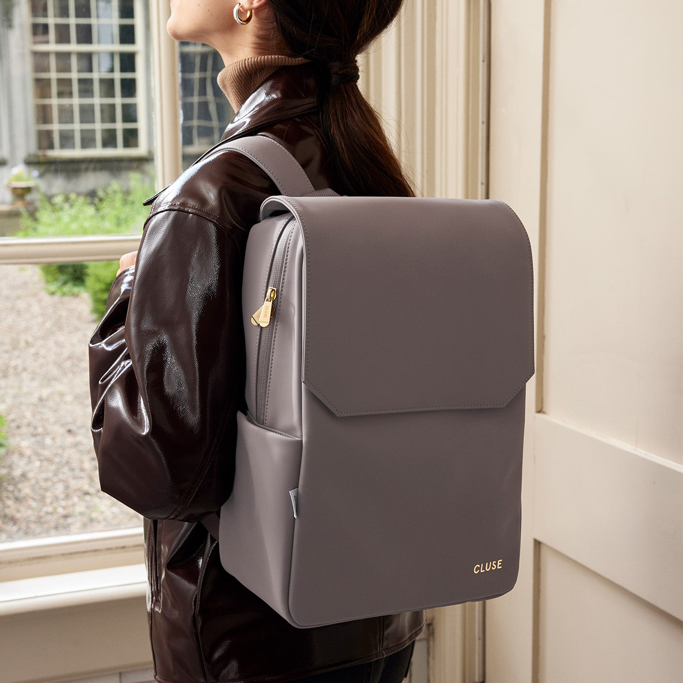  Nuitée 2.0 Backpack, Grape, Gold Colour