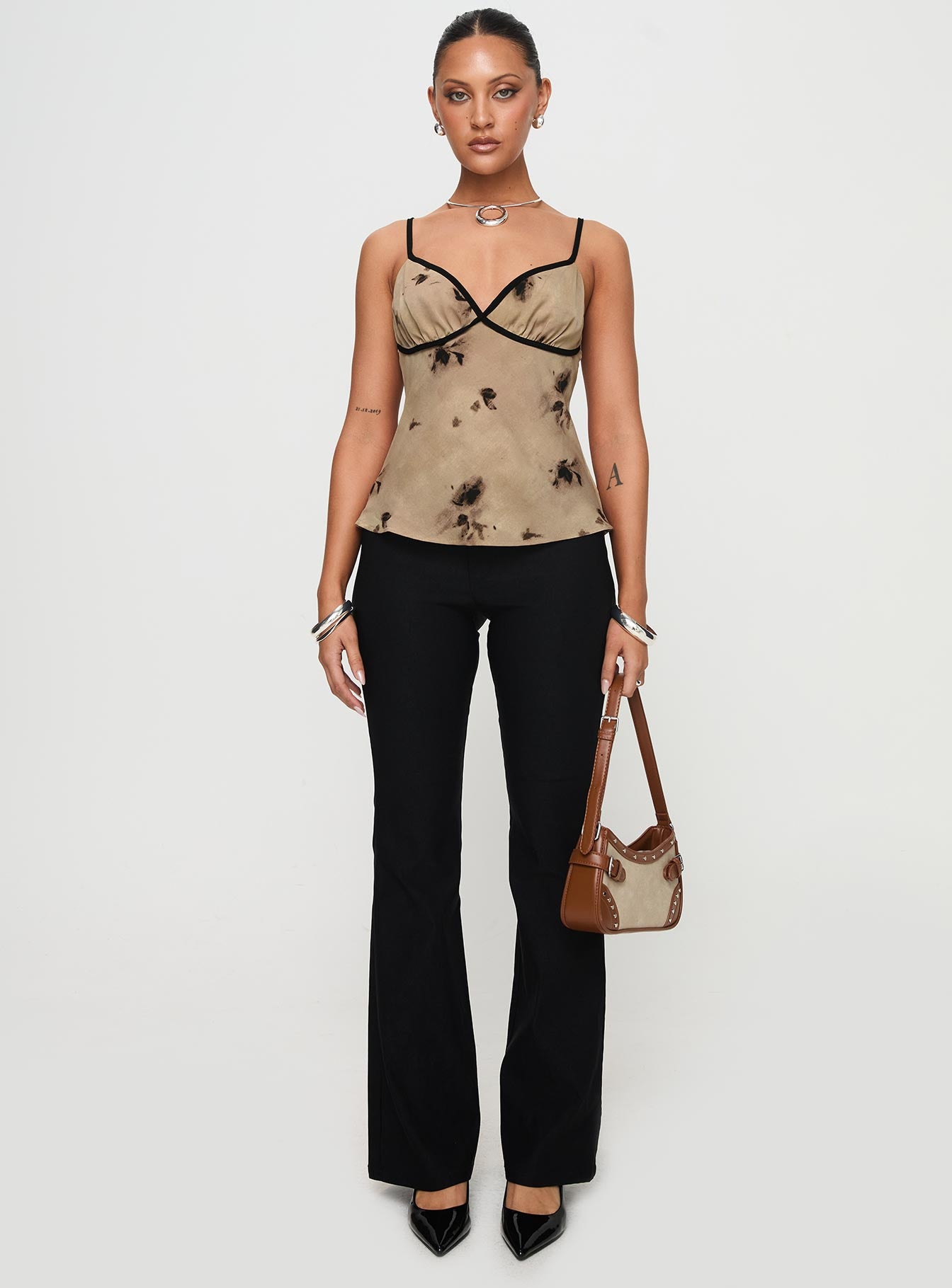 Evaa Top Beige、mySite、solidvoid