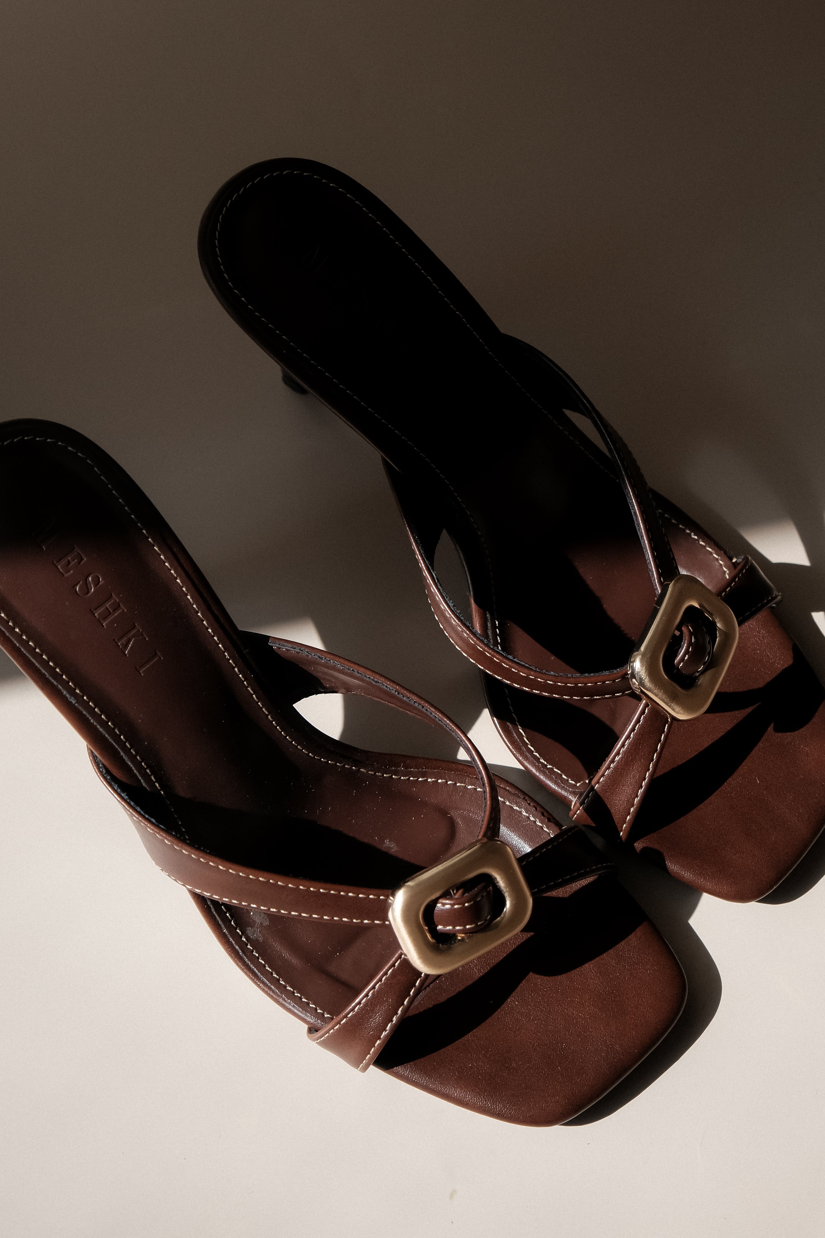 Jodie High Heel With Hardware - Chocolate、mySite、solidvoid