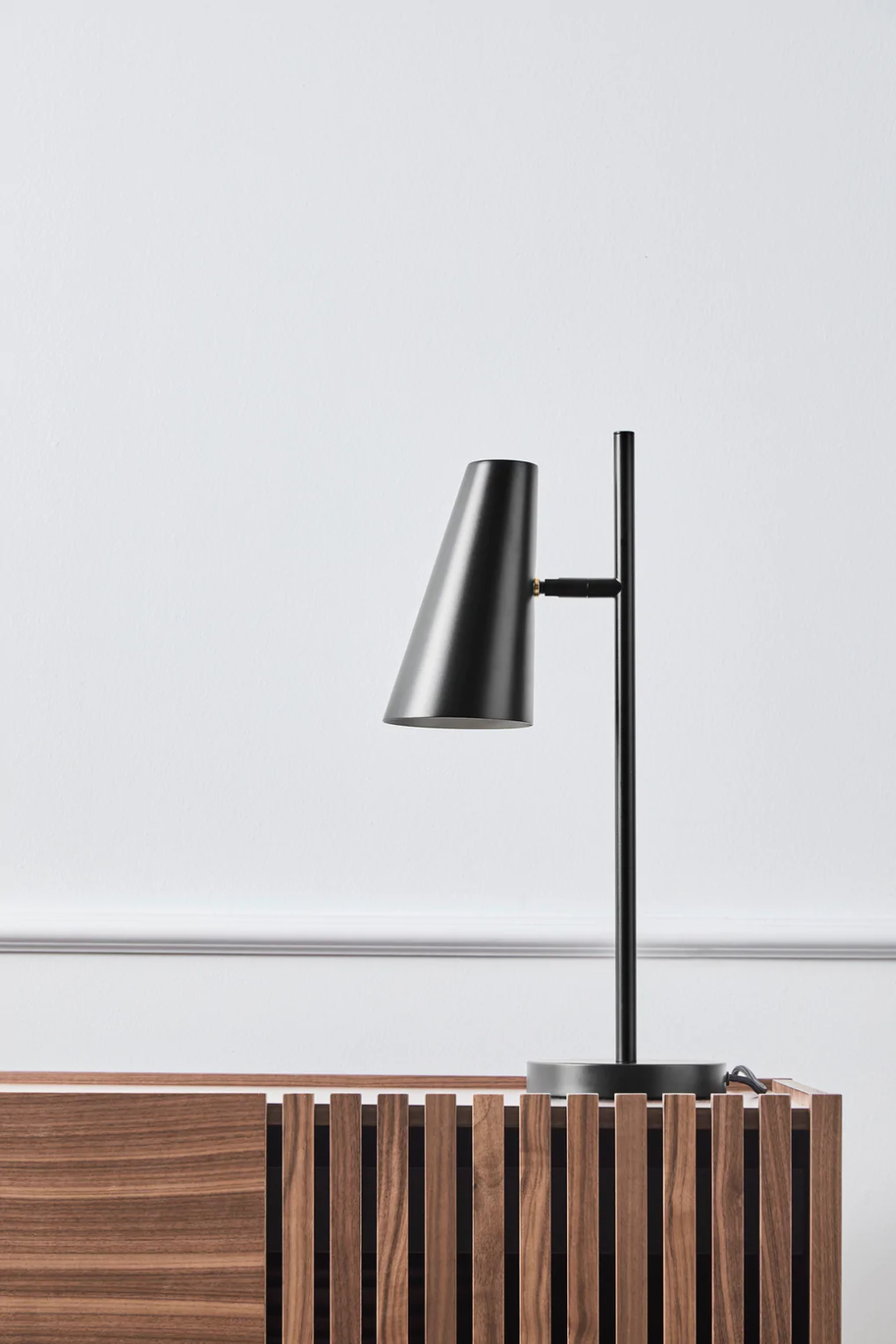 Conical Modern Table Lamp | WOUD Cono、mySite、neckold