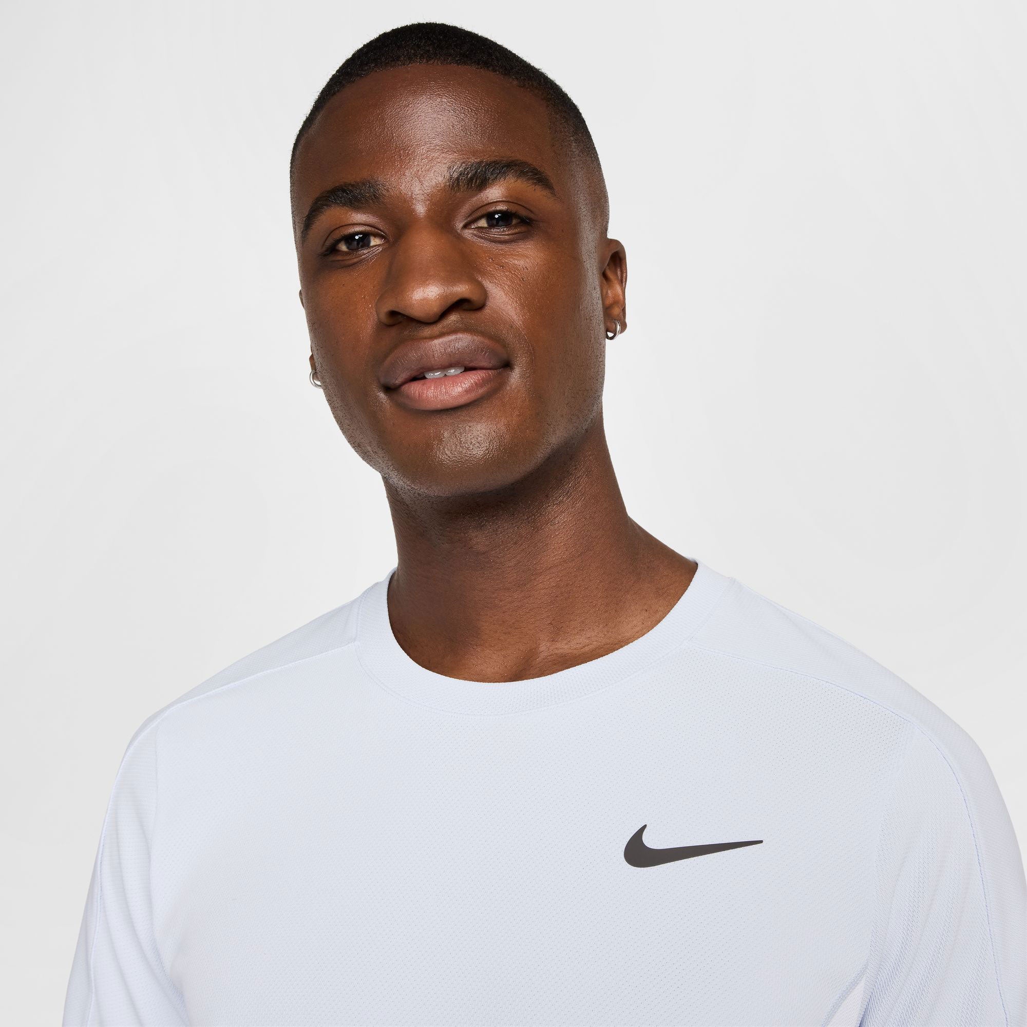 NikeCourt Slam Melbourne Men's Dri-FIT ADV Tennis Shirt