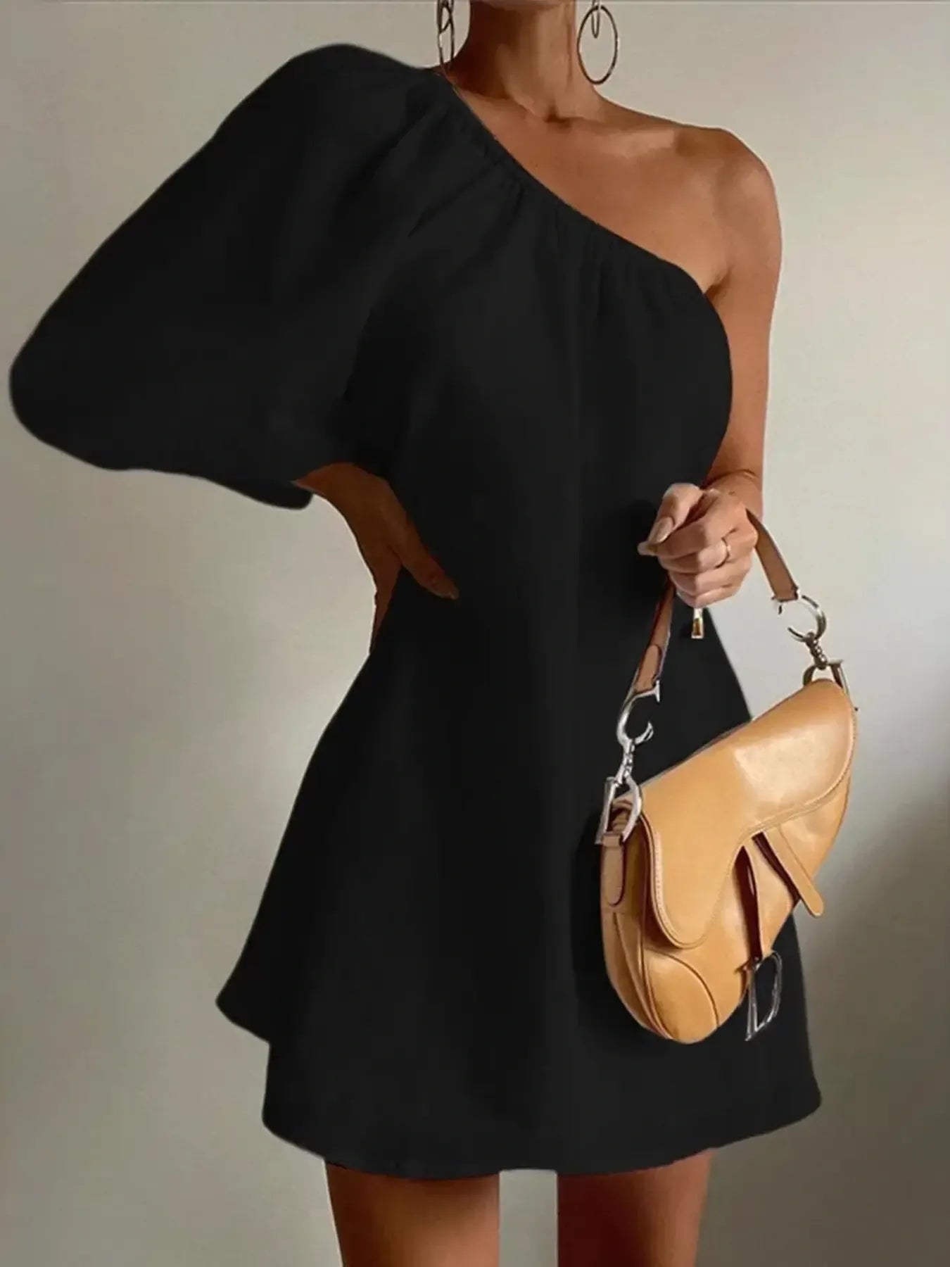  Sasha One-Shoulder Mini Dress、mySite、justintrudeaud