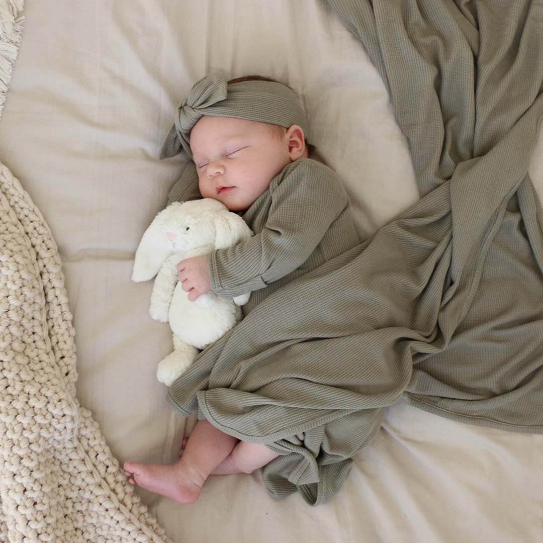  Eucalyptus Bamboo Waffle Newborn Baby Knot Gown & Hat Set、mySite、layawaytickets