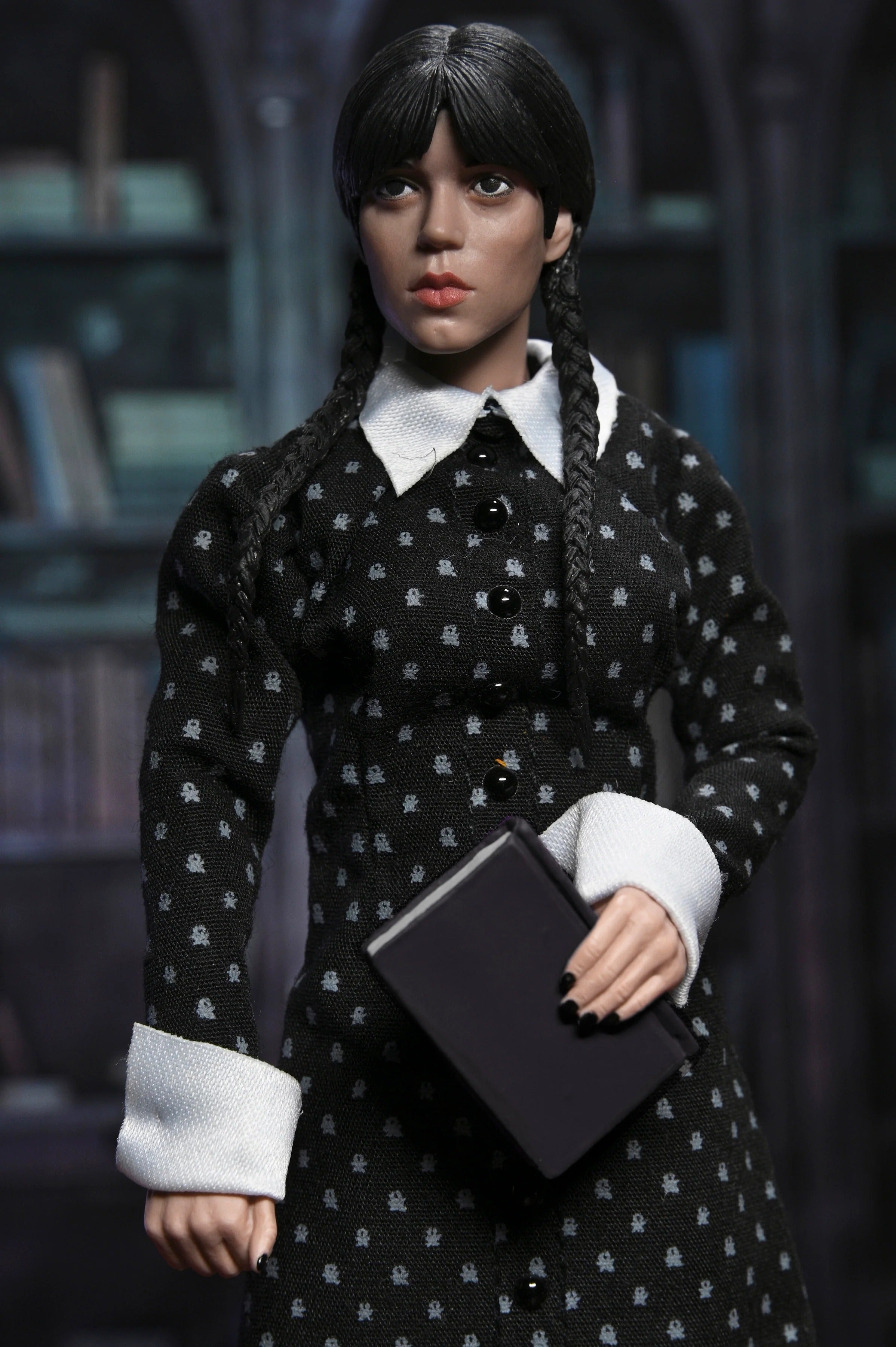 NECA Classic Dress Wednesday Addams (8 Clothed Scale)、mySite、hgirdovlk