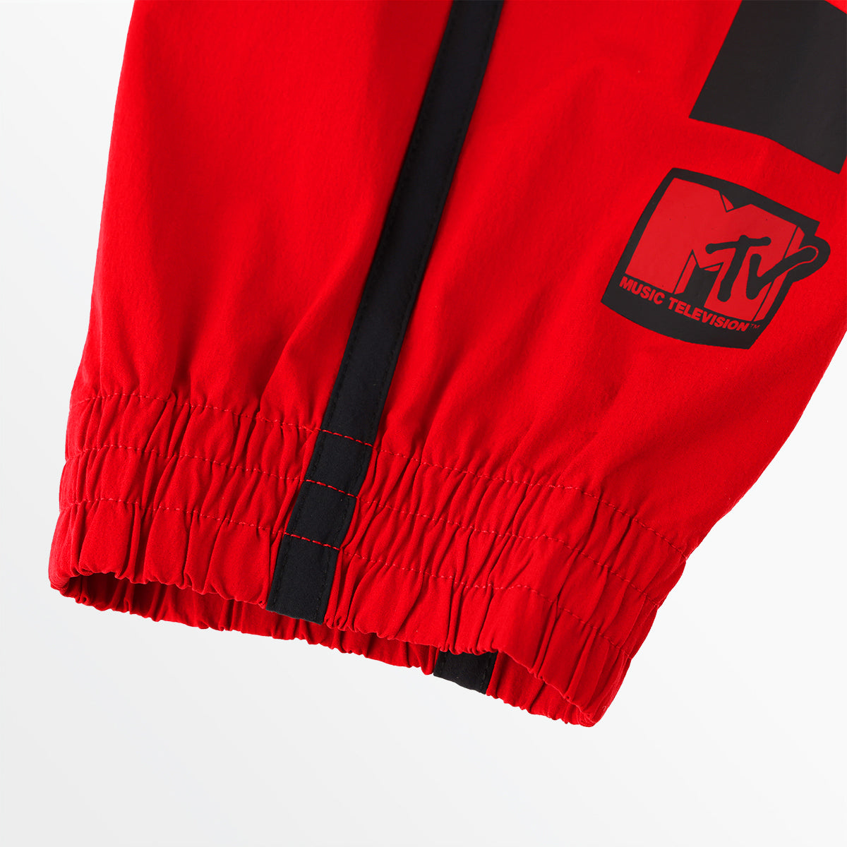 MTV WOMEN'S LIVE IN JOGGERS