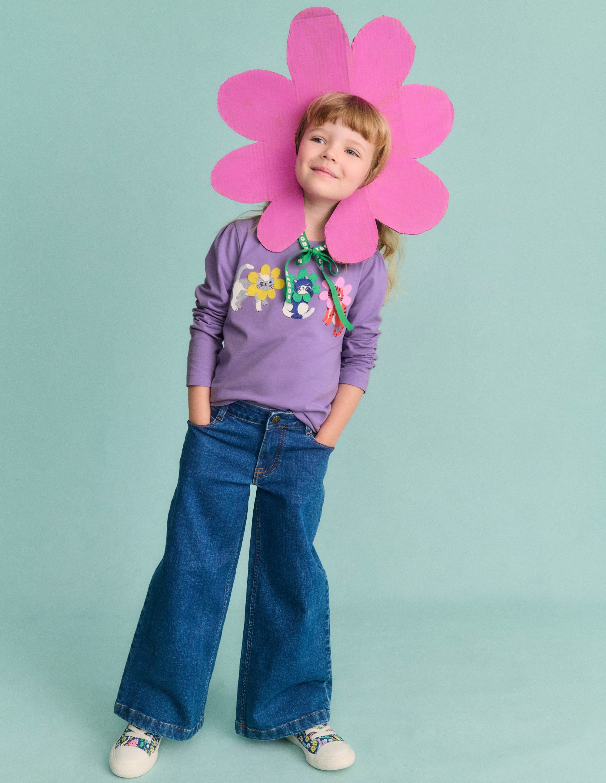  Puff Sleeve Applique T-Shirt-Aster Purple Flower Cats、mySite、ashleygrahame
