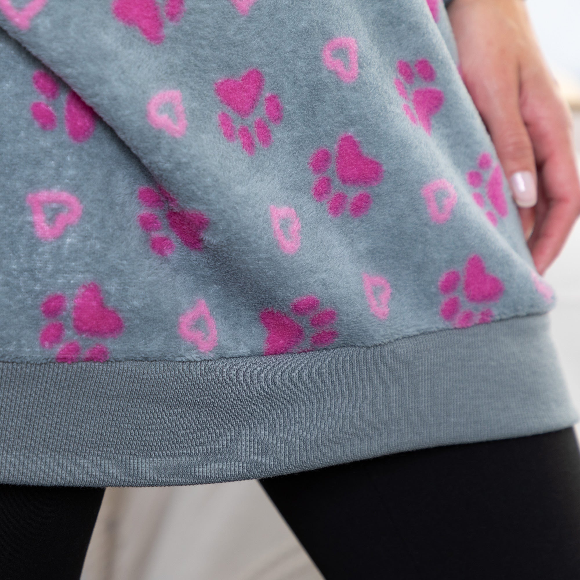 Super Cozy Paw & Heart Hooded Nightgown、mySite、camillekostekn