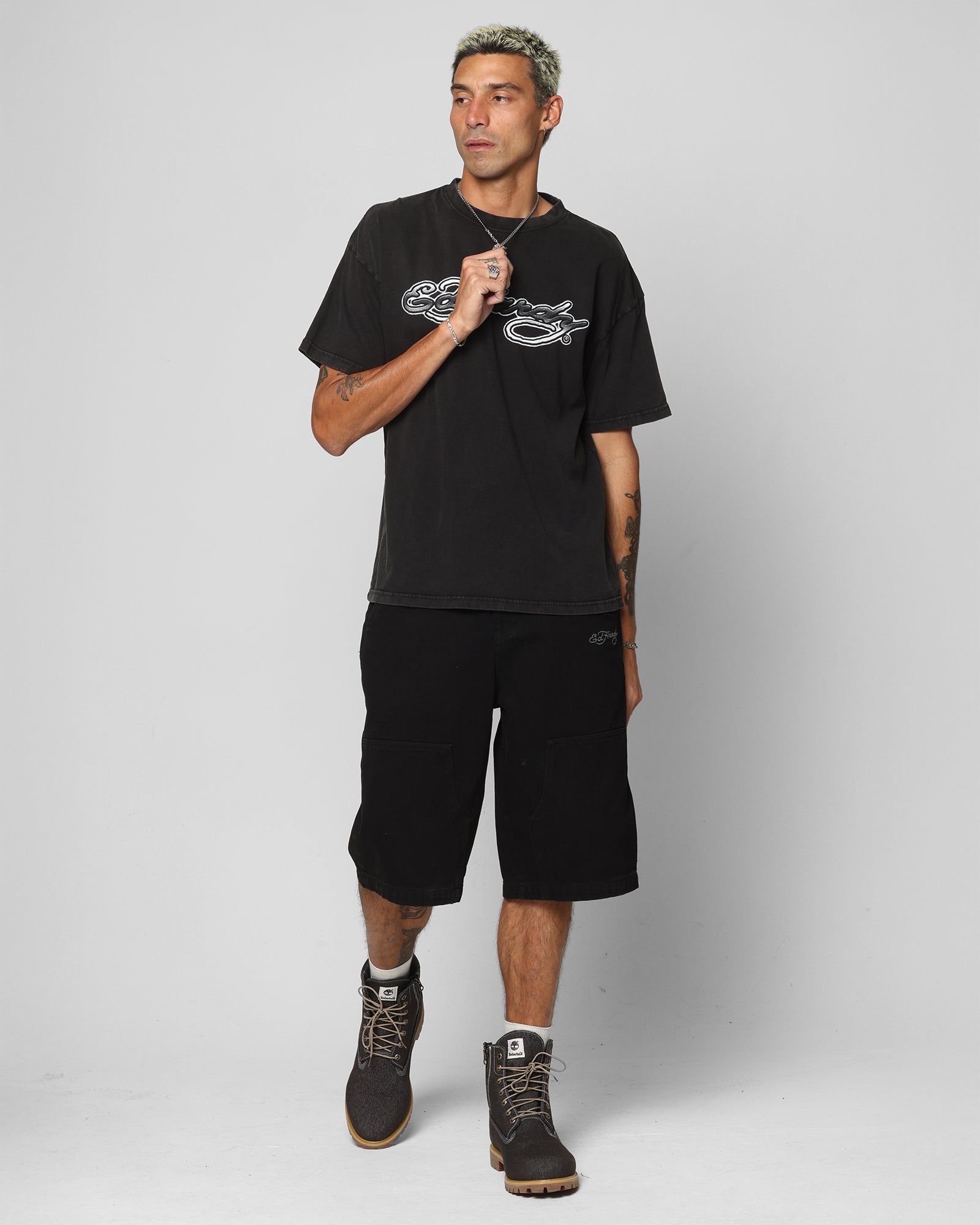 {product_title} - {shop_name}