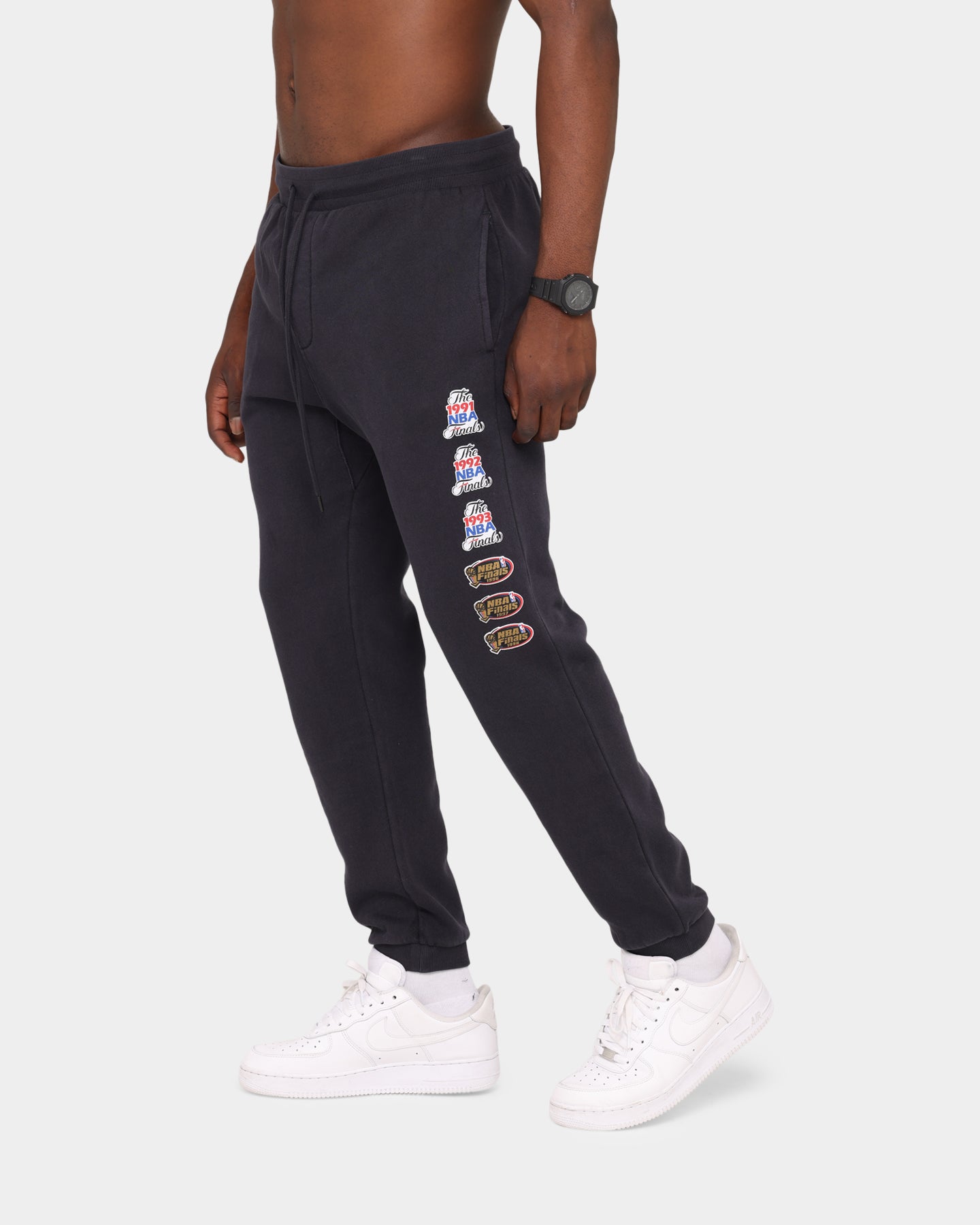 Mitchell & Ness Chicago Bulls Vintage Logo Trackpants Faded Black、mySite、zt4zffjzw