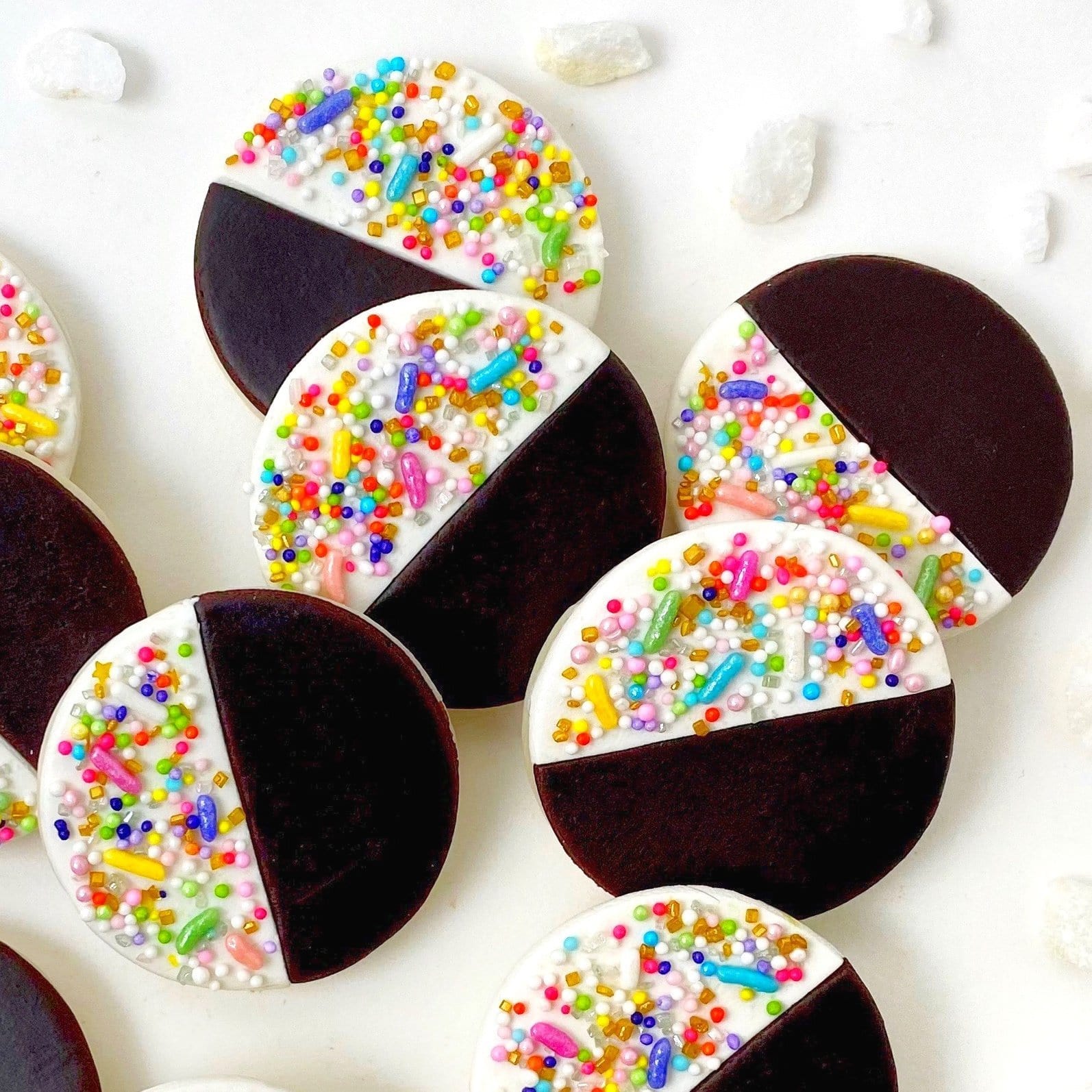 Marzipan Sprinkle Black & White Cookies、mySite、topwebapps