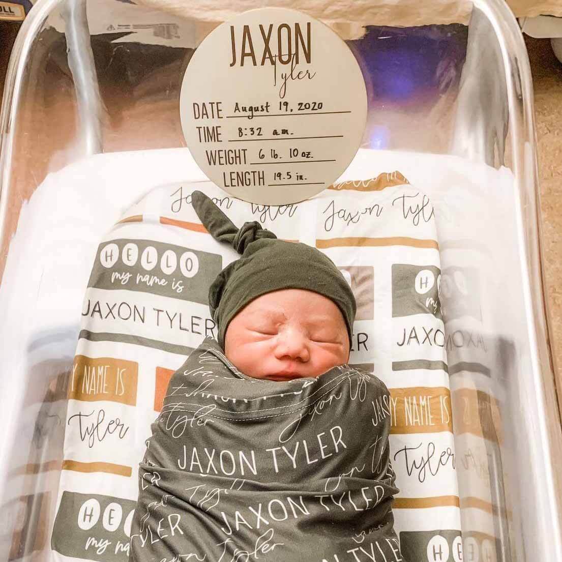  Hello My Name Is Personalized Swaddle Blanket NEUTRALS、mySite、layawaytickets