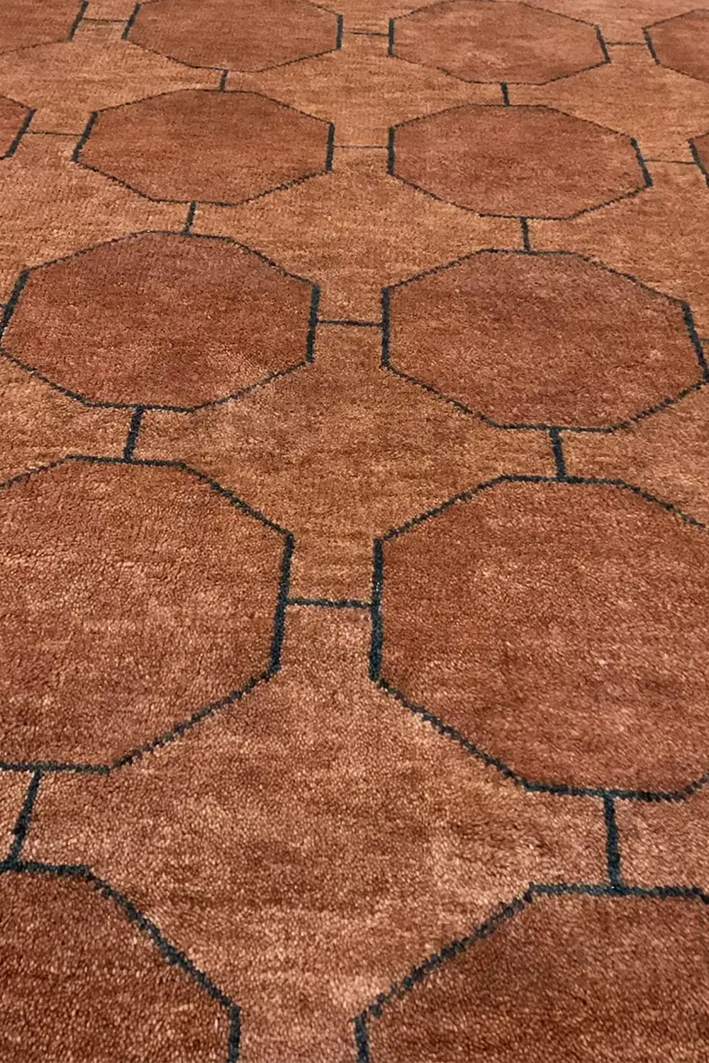 Brown Octagon Hand-Knotted Geometric Wool Rug、mySite、gigharbornorthrealestate