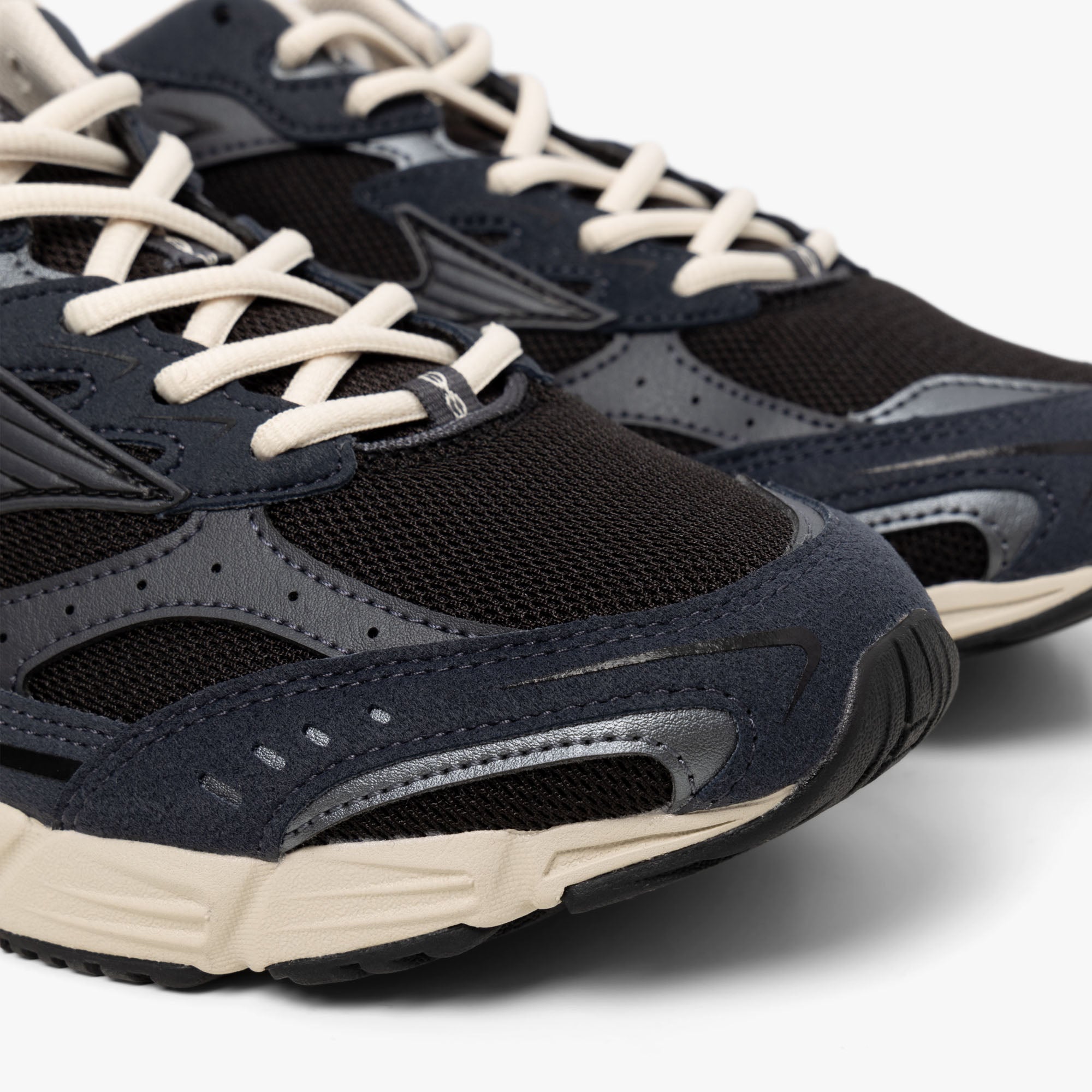  Mizuno MXR Snow Black / Ebony - Icy Morn、mySite、merchandisen