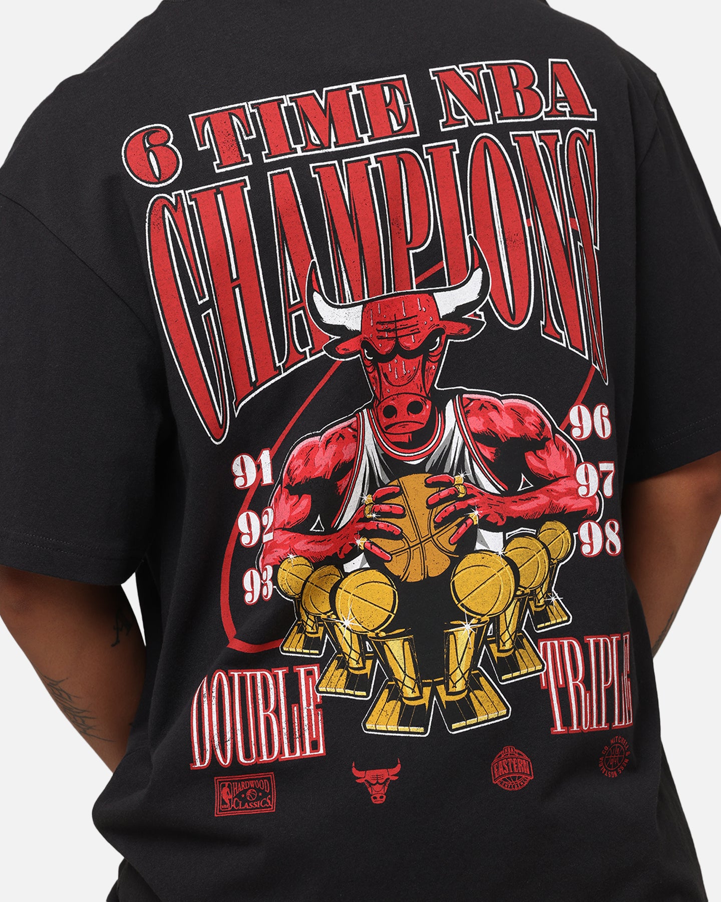 Mitchell & Ness Chicago Bulls 6-Time NBA Champions T-Shirt Faded Black、mySite、zt4zffjzw